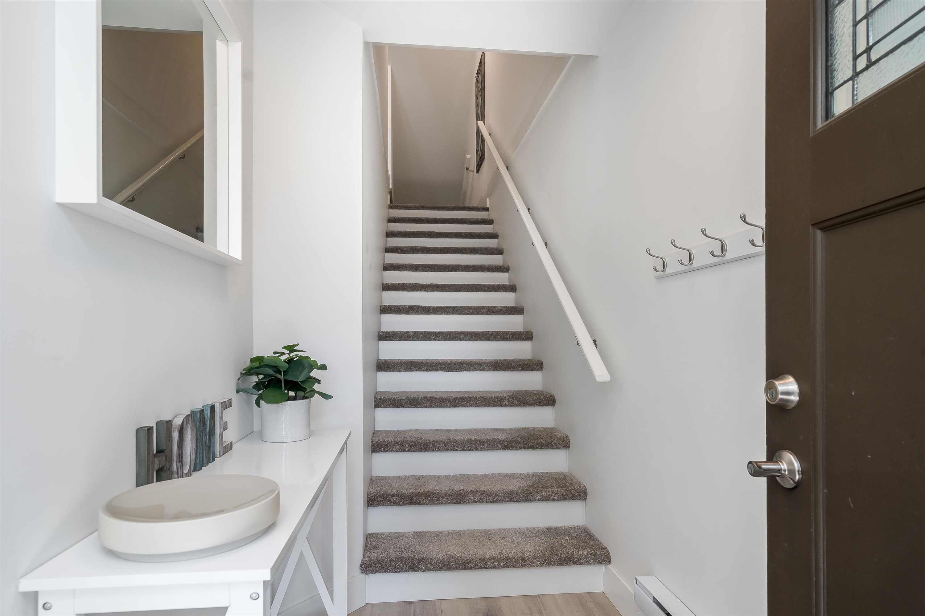 72-19525 73 Avenue, Surrey, BC