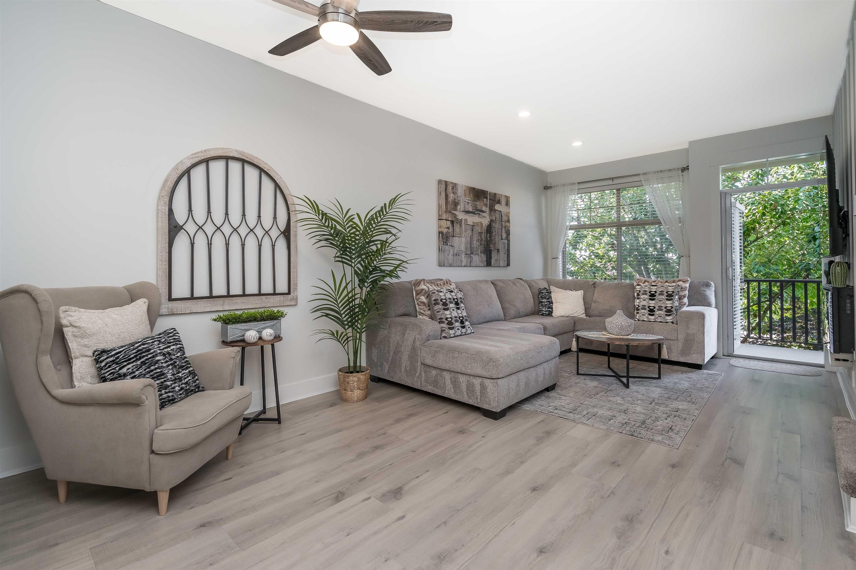 72-19525 73 Avenue, Surrey, BC