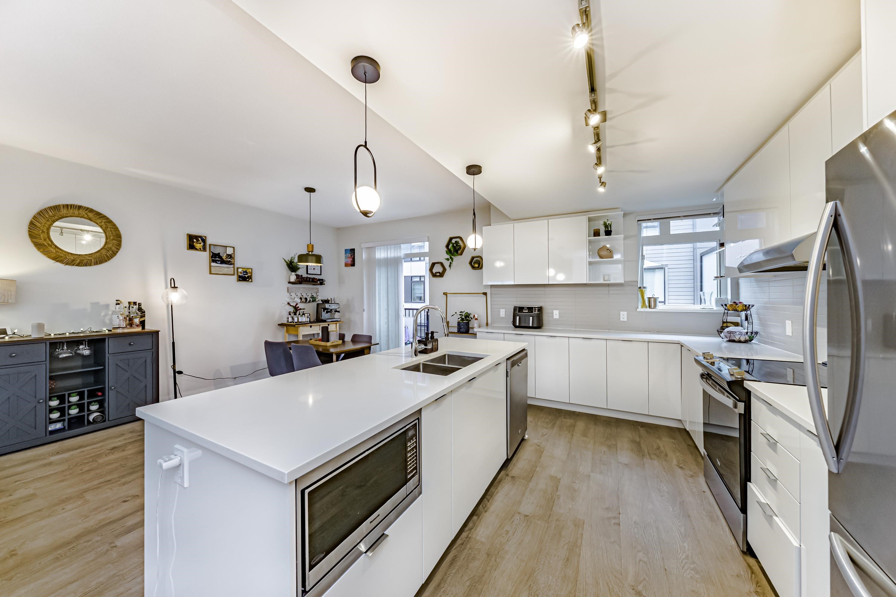 3-15151 Edmund Drive, Surrey, BC