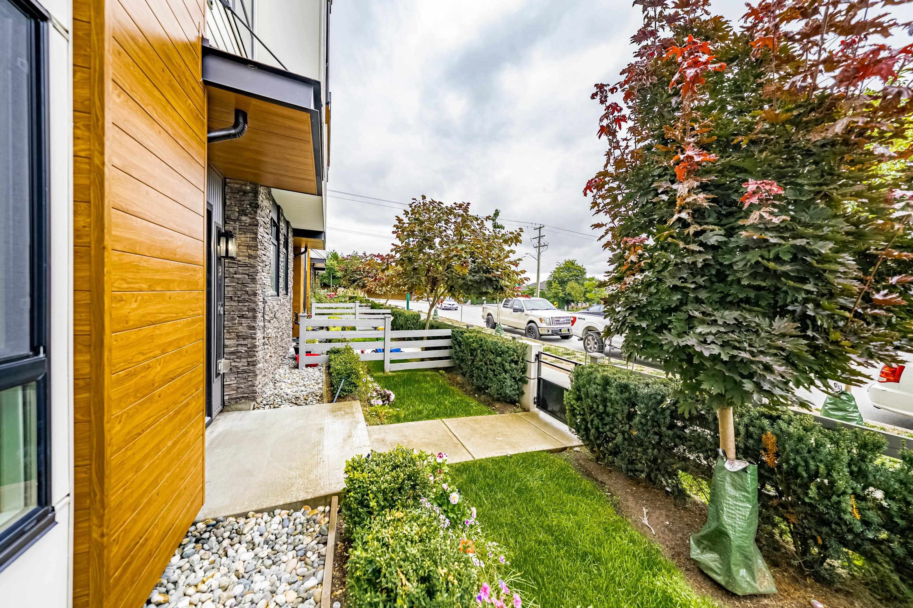 3-15151 Edmund Drive, Surrey, BC