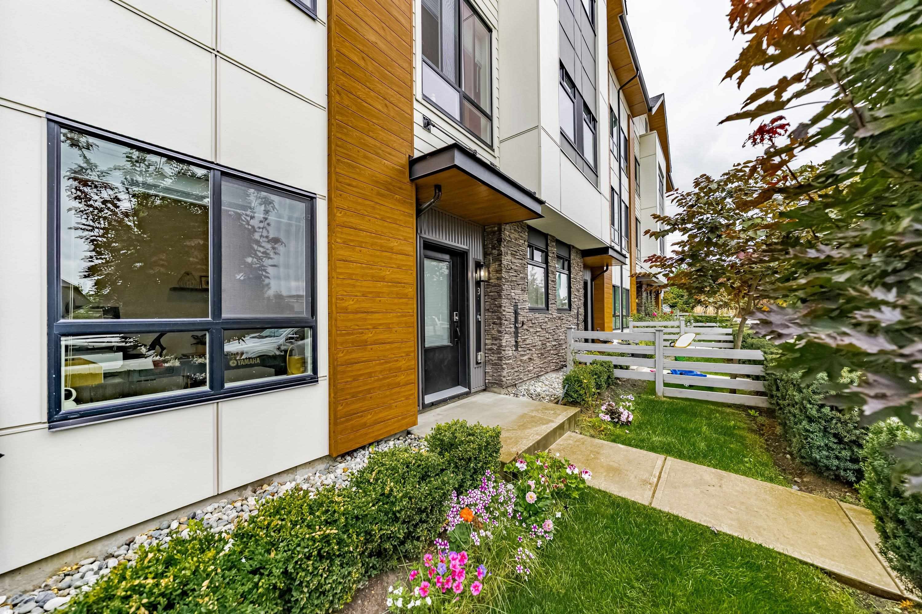 3-15151 Edmund Drive, Surrey, BC