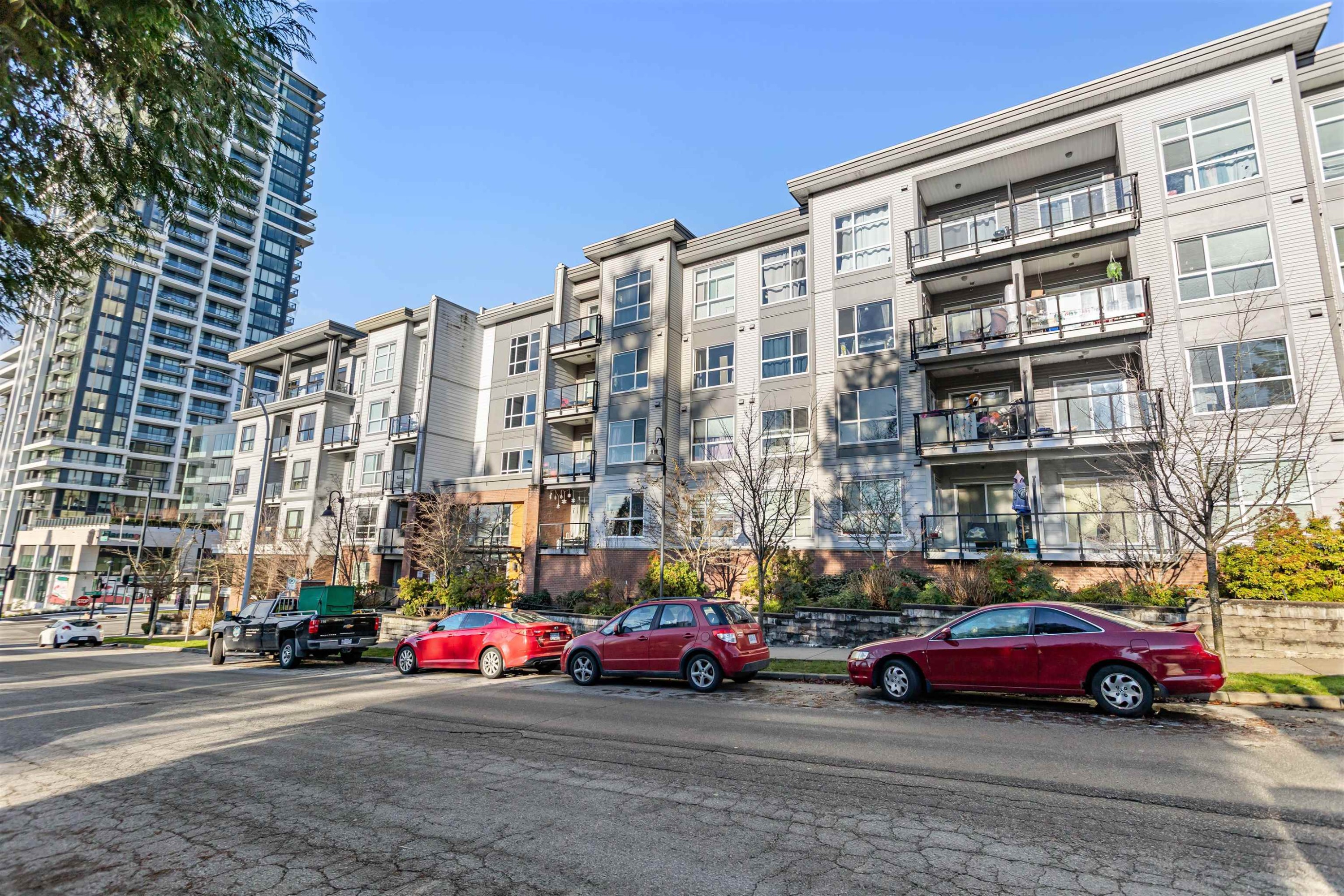 516-13733 107A Avenue, Surrey, BC