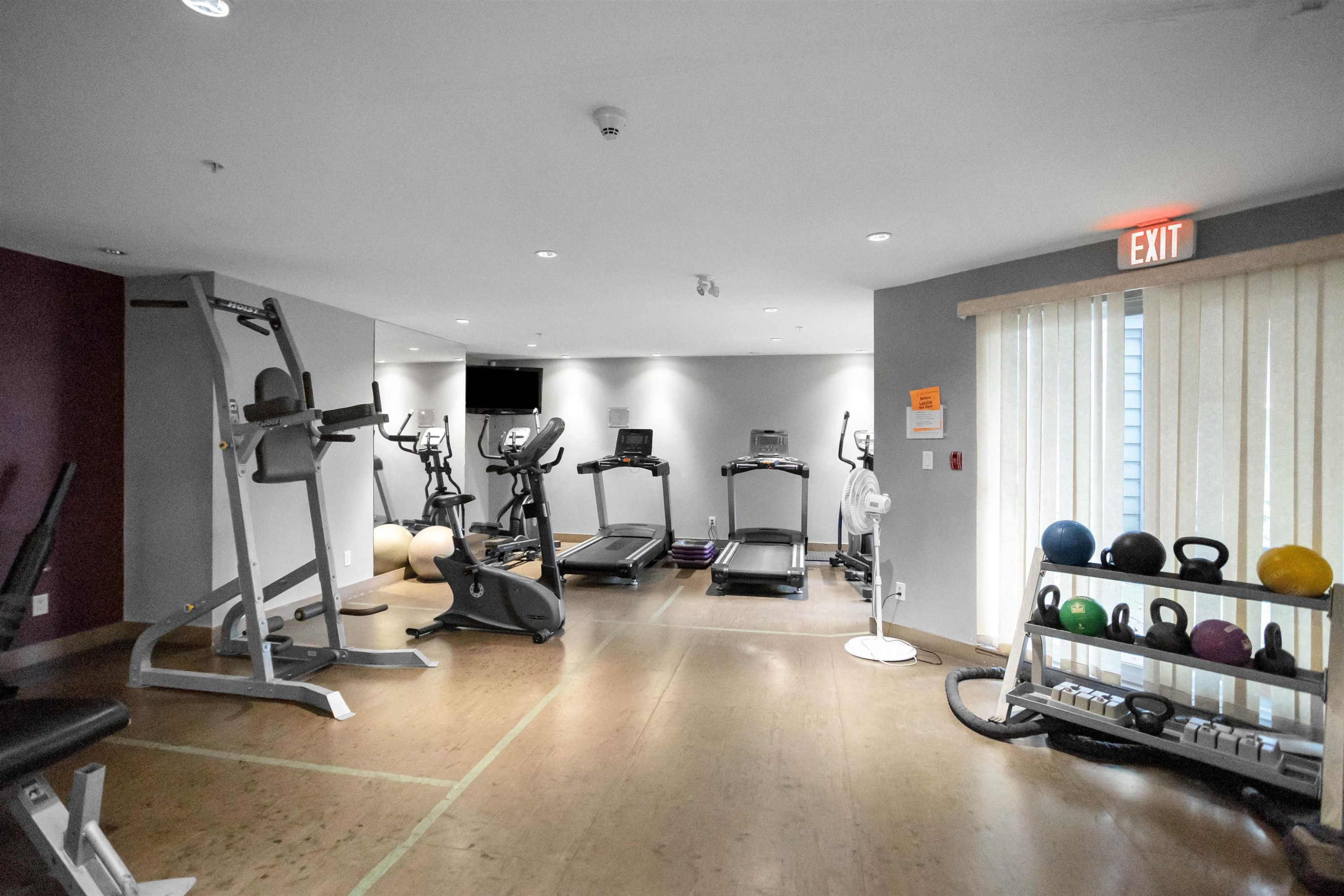 516-13733 107A Avenue, Surrey, BC