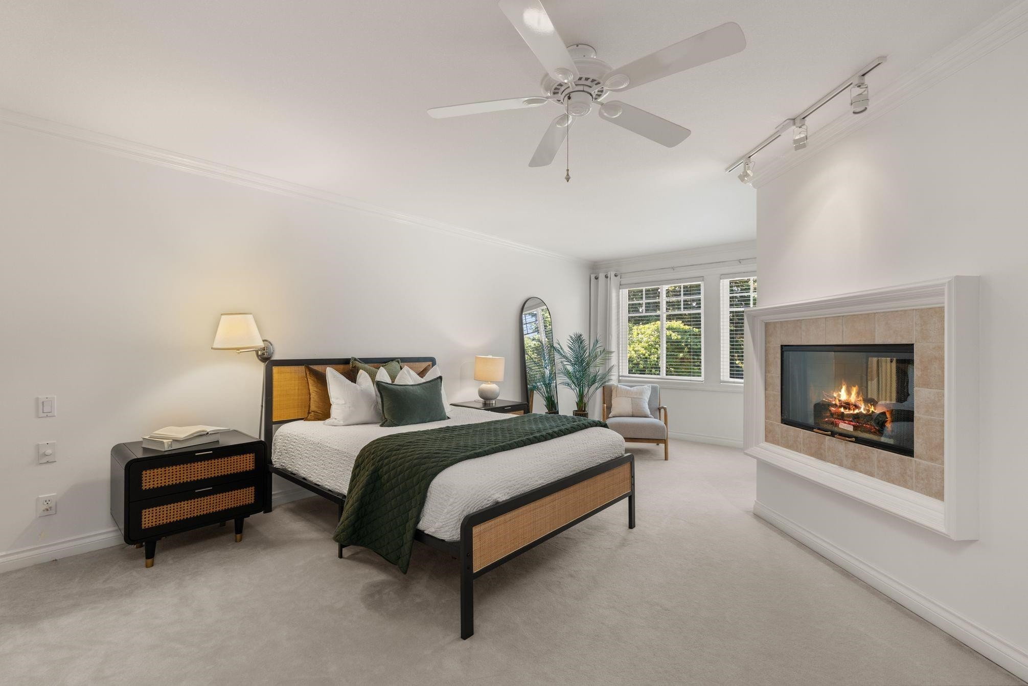 9-15715 34 Avenue, Surrey, BC