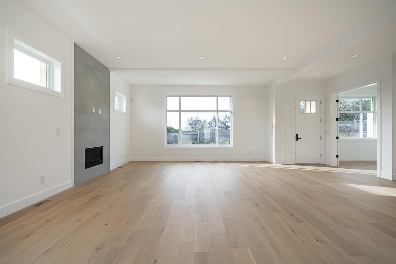 1910 167A Street, Surrey, BC