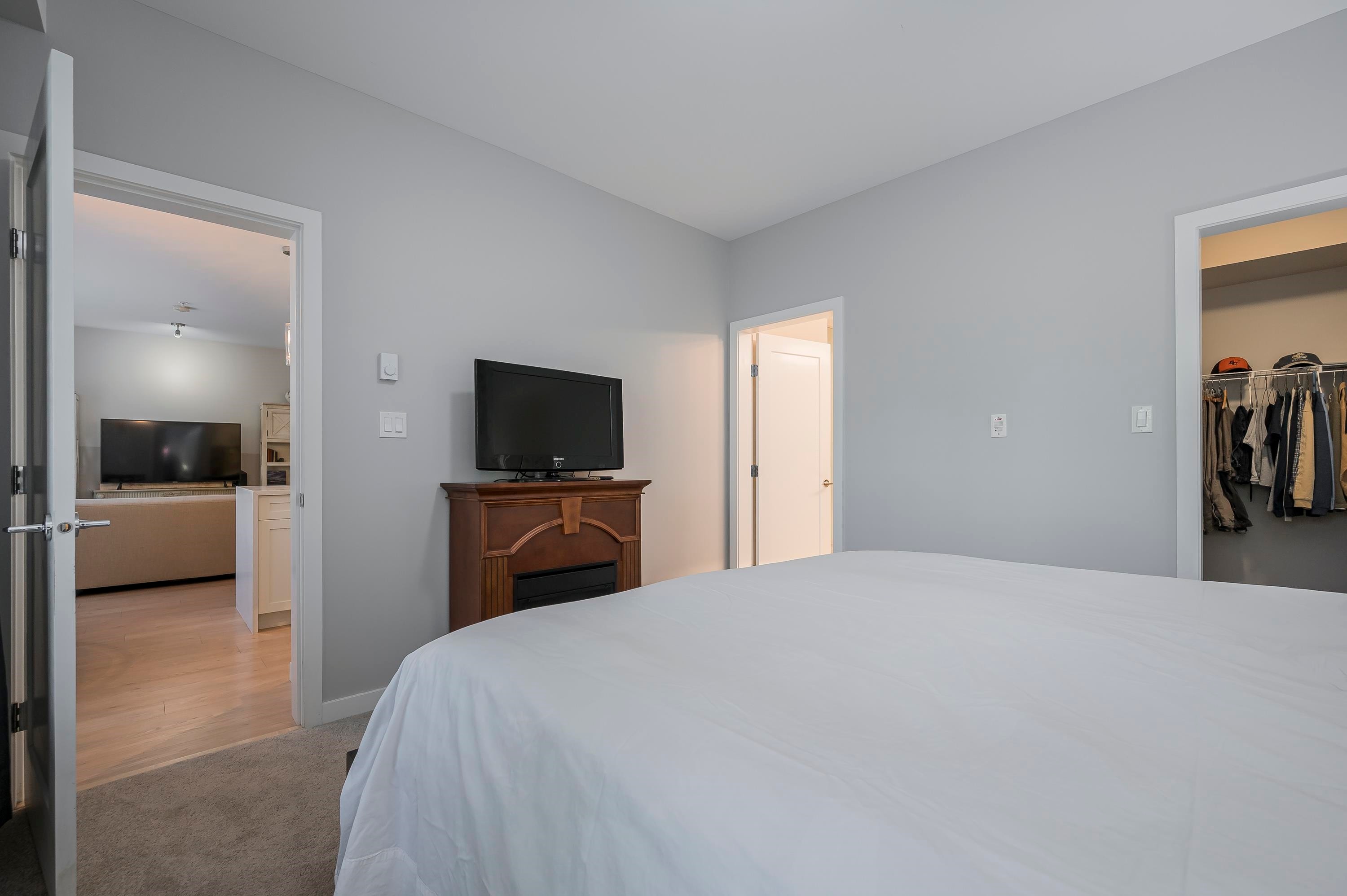 D109-20211 66 Avenue, Langley, BC