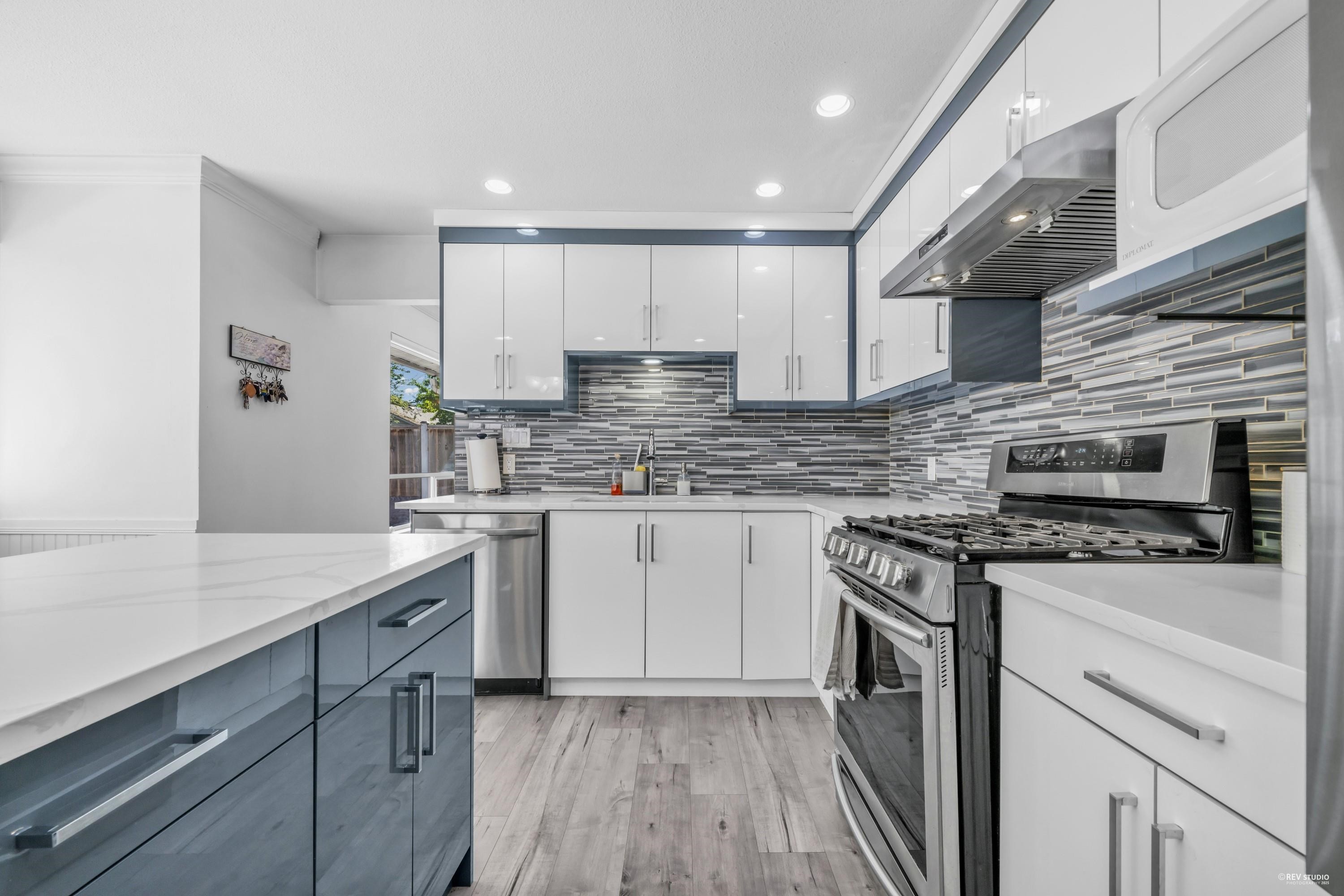 13330 59B Avenue, Surrey, BC