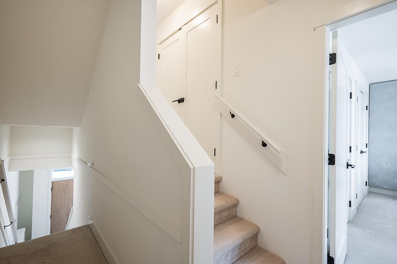 17-14057 60A Avenue, Surrey, BC