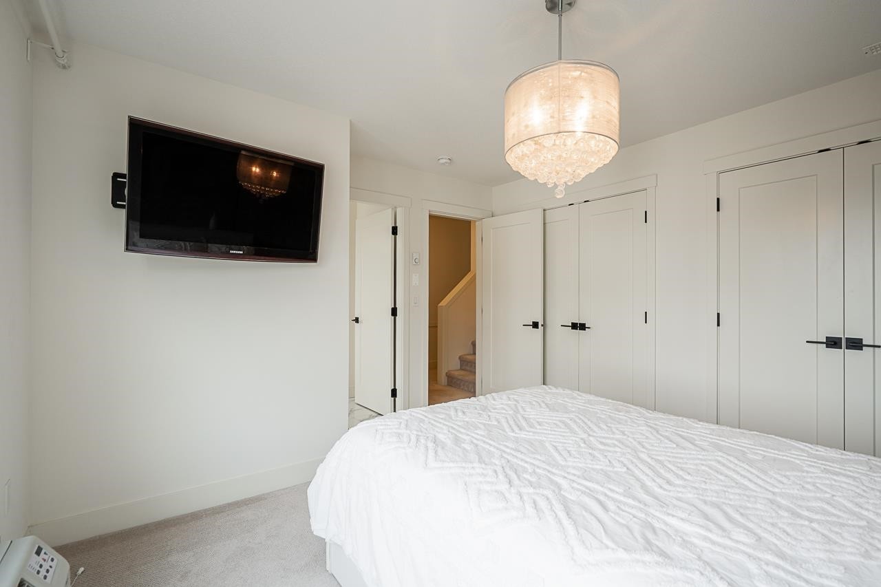 17-14057 60A Avenue, Surrey, BC