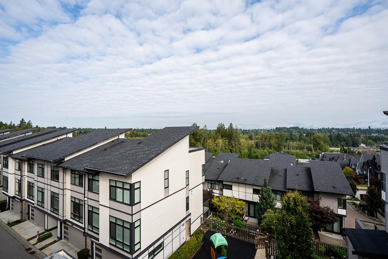 17-14057 60A Avenue, Surrey, BC