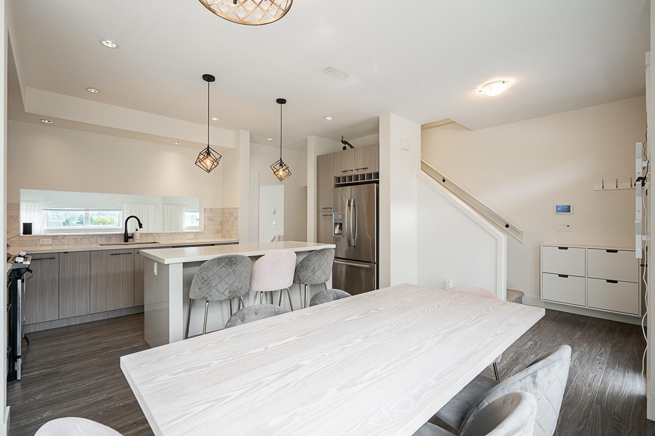 17-14057 60A Avenue, Surrey, BC