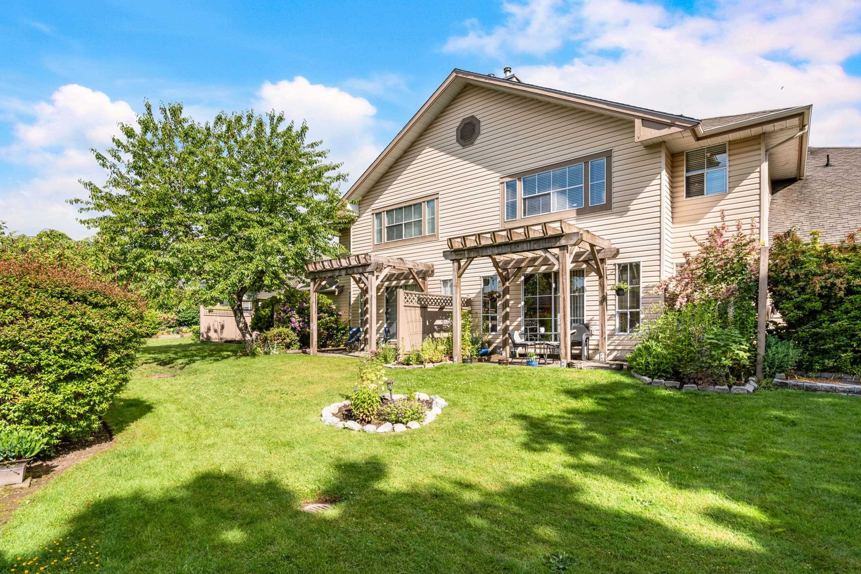 30-6140 192 Street, Surrey, BC