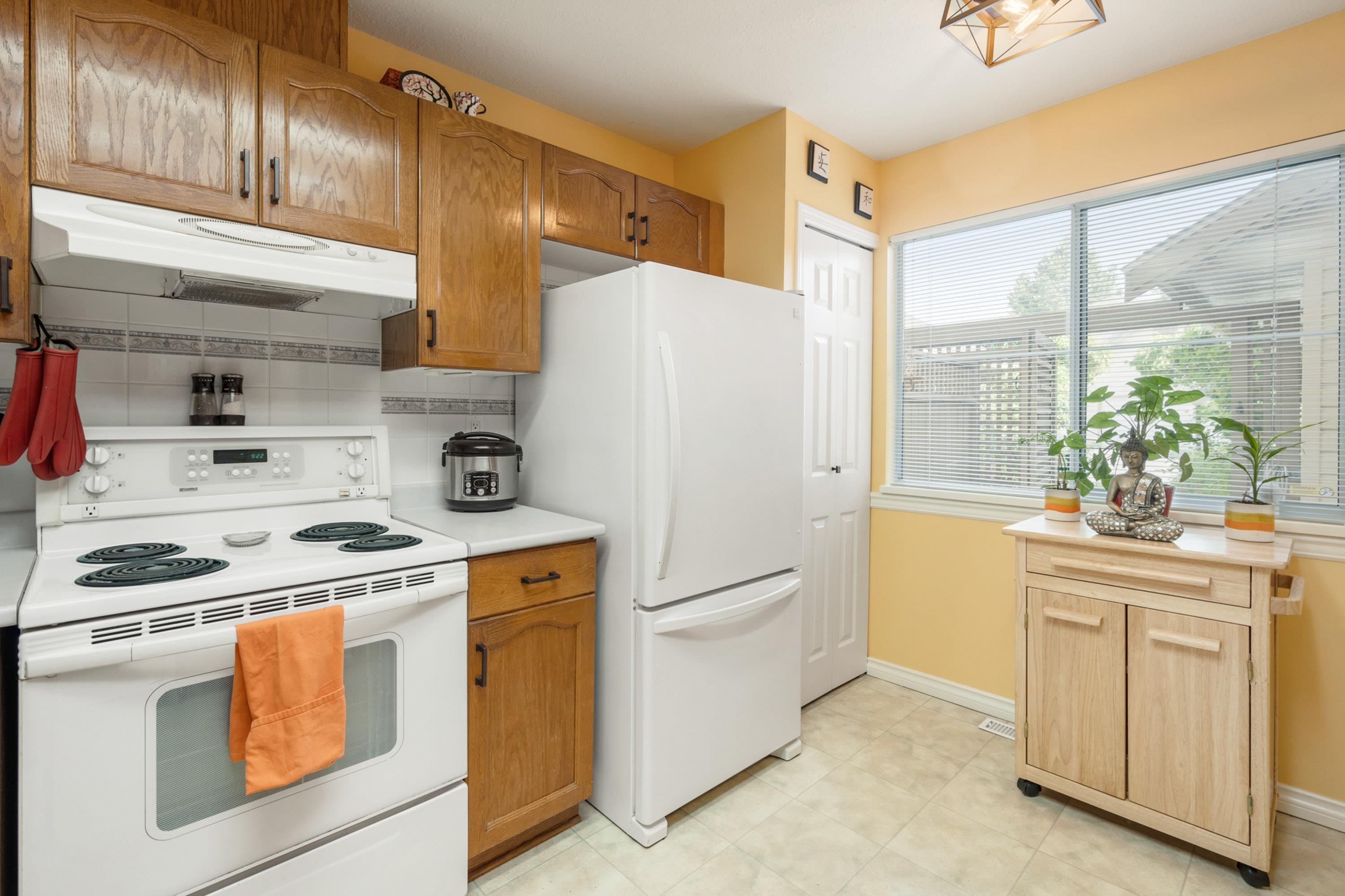 30-6140 192 Street, Surrey, BC