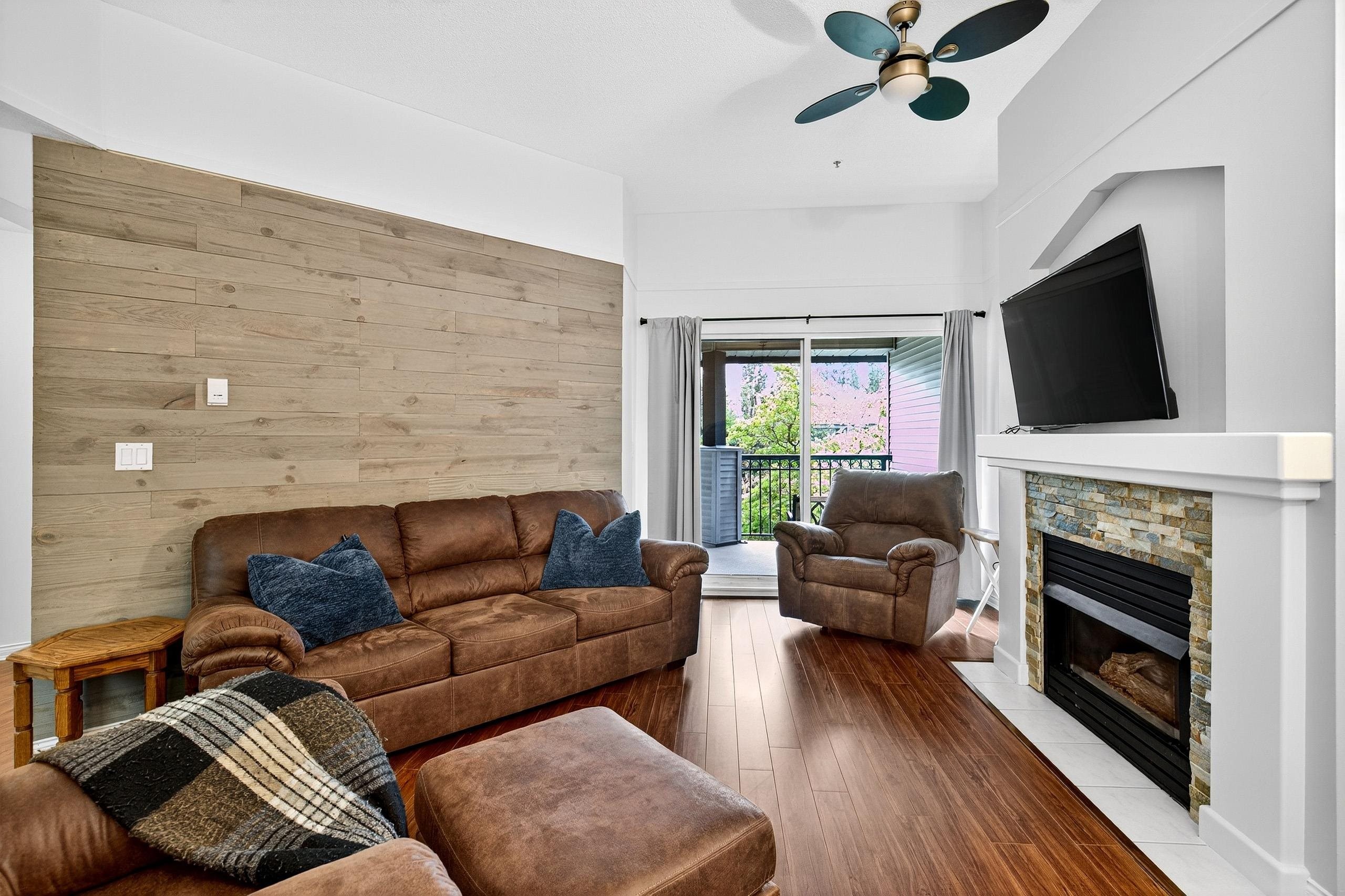 322-19528 Fraser Highway, Surrey, BC