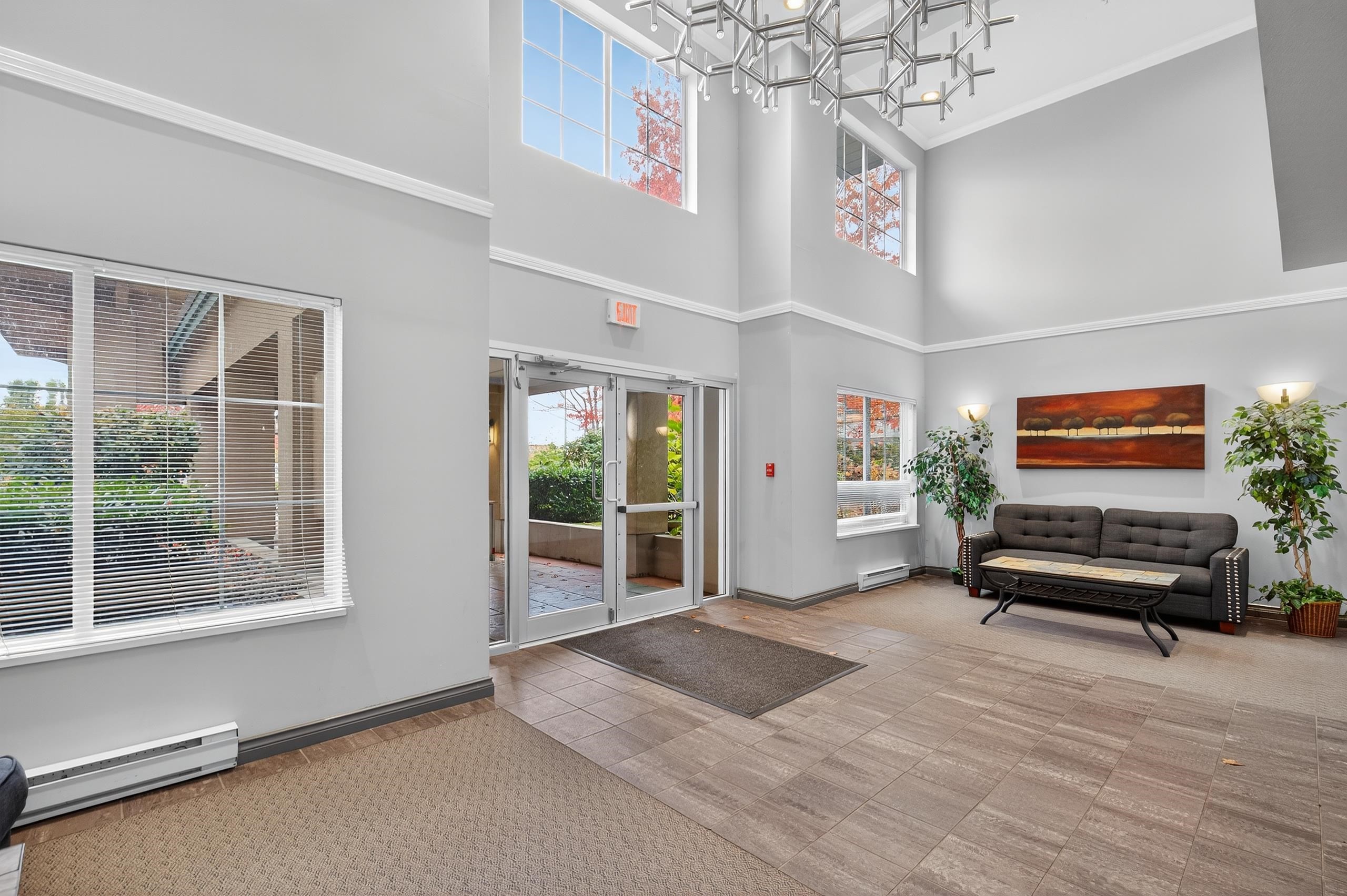 322-19528 Fraser Highway, Surrey, BC