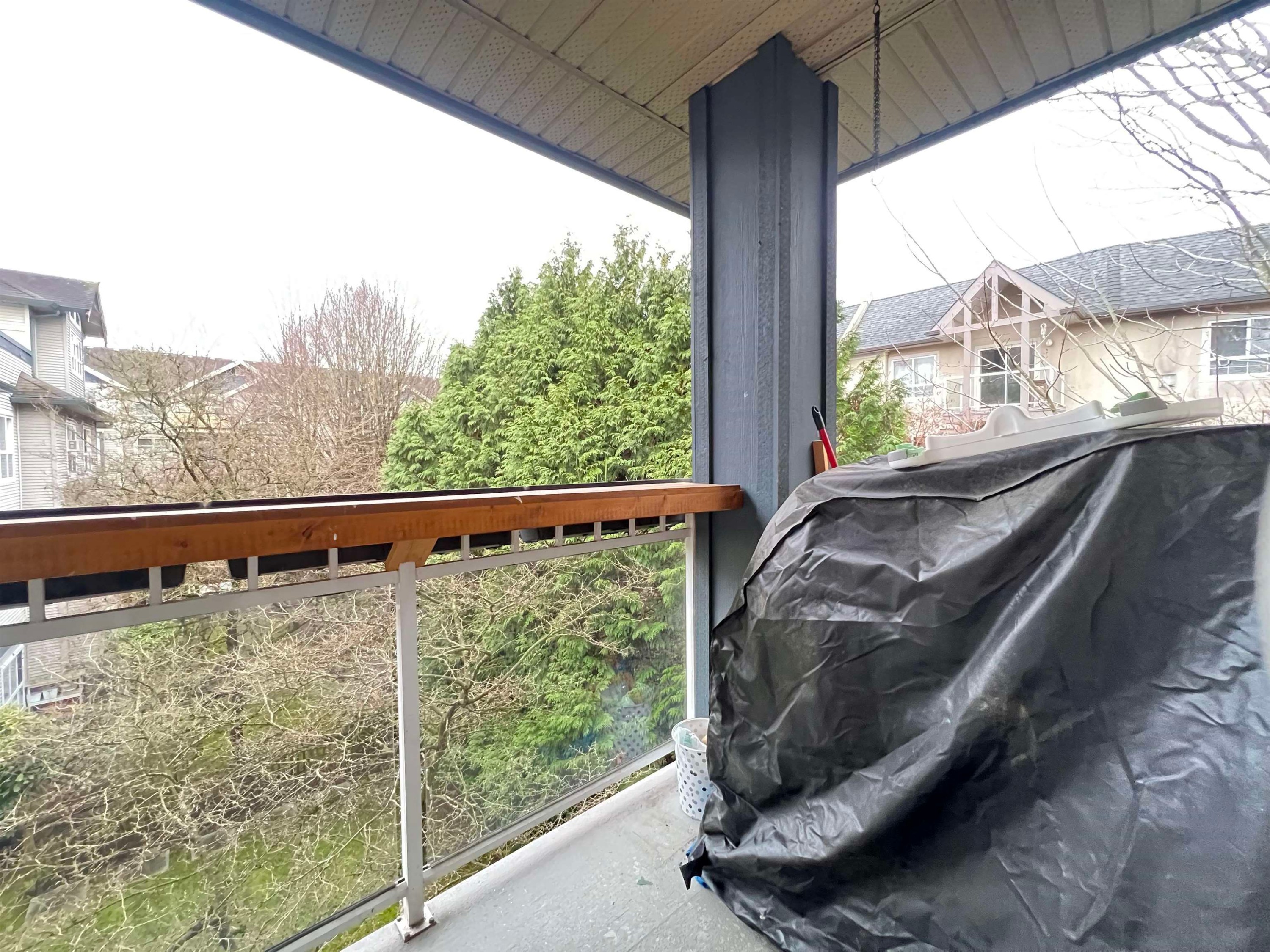 303-8115 121A Street, Surrey, BC