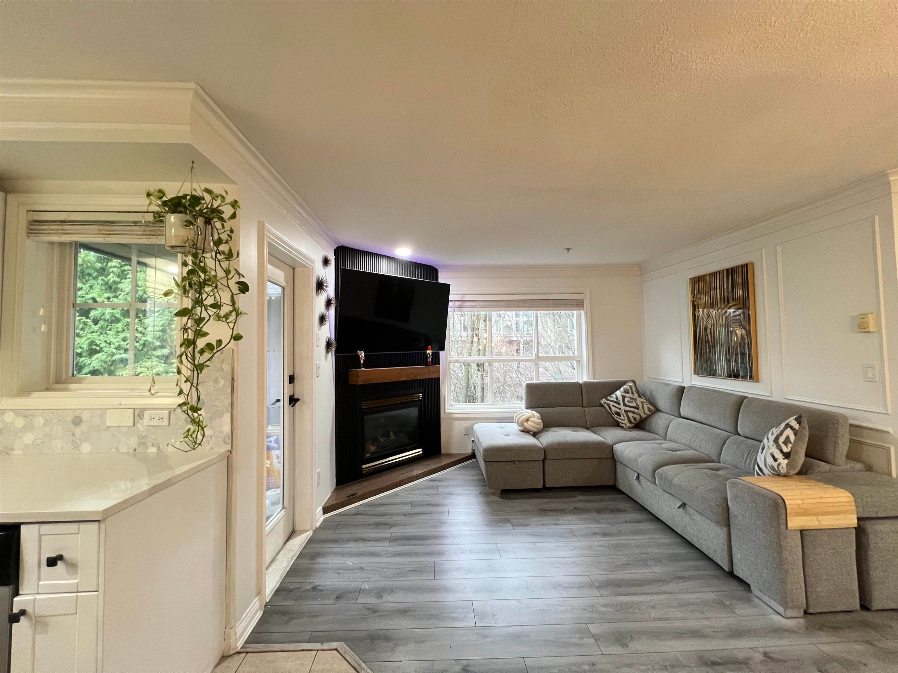 303-8115 121A Street, Surrey, BC