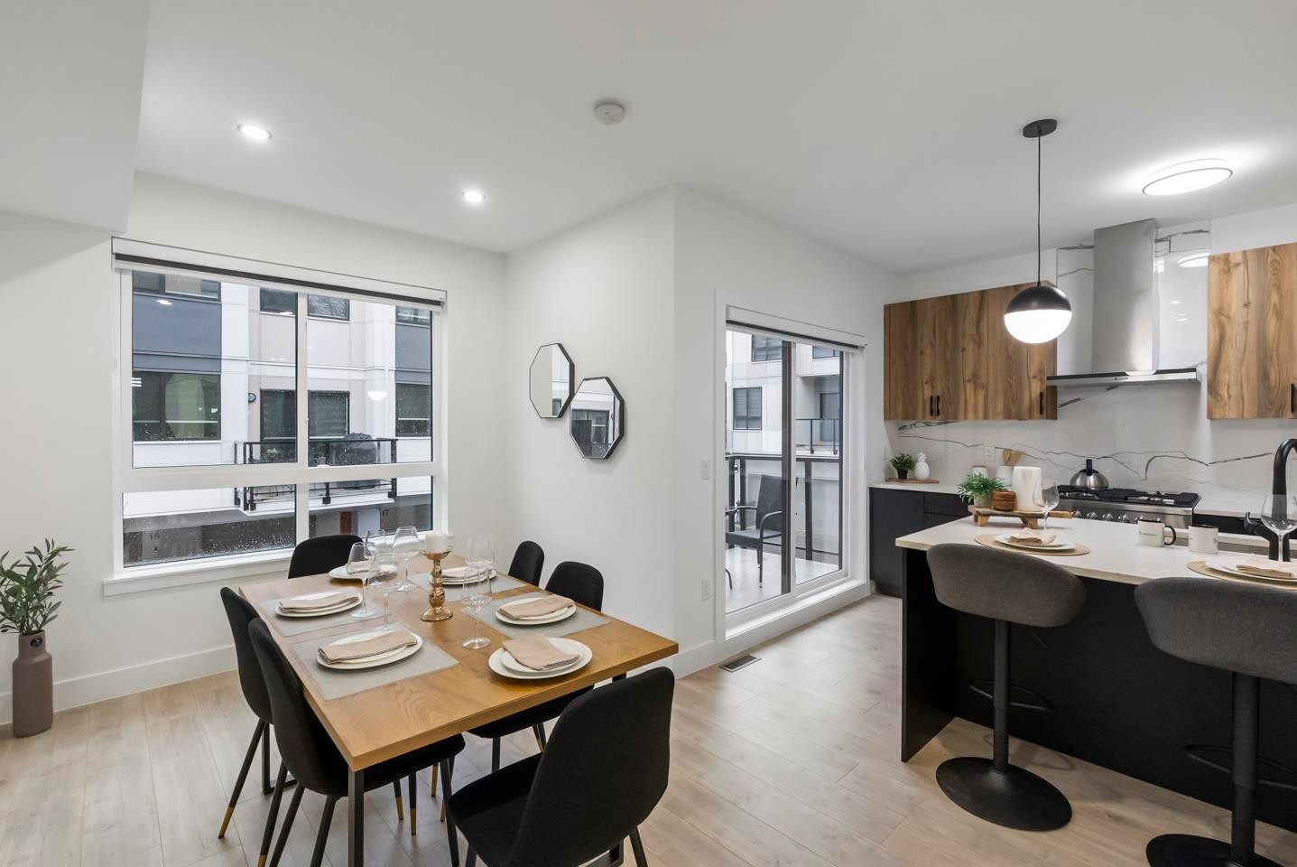 32-13895 64 Avenue, Surrey, BC