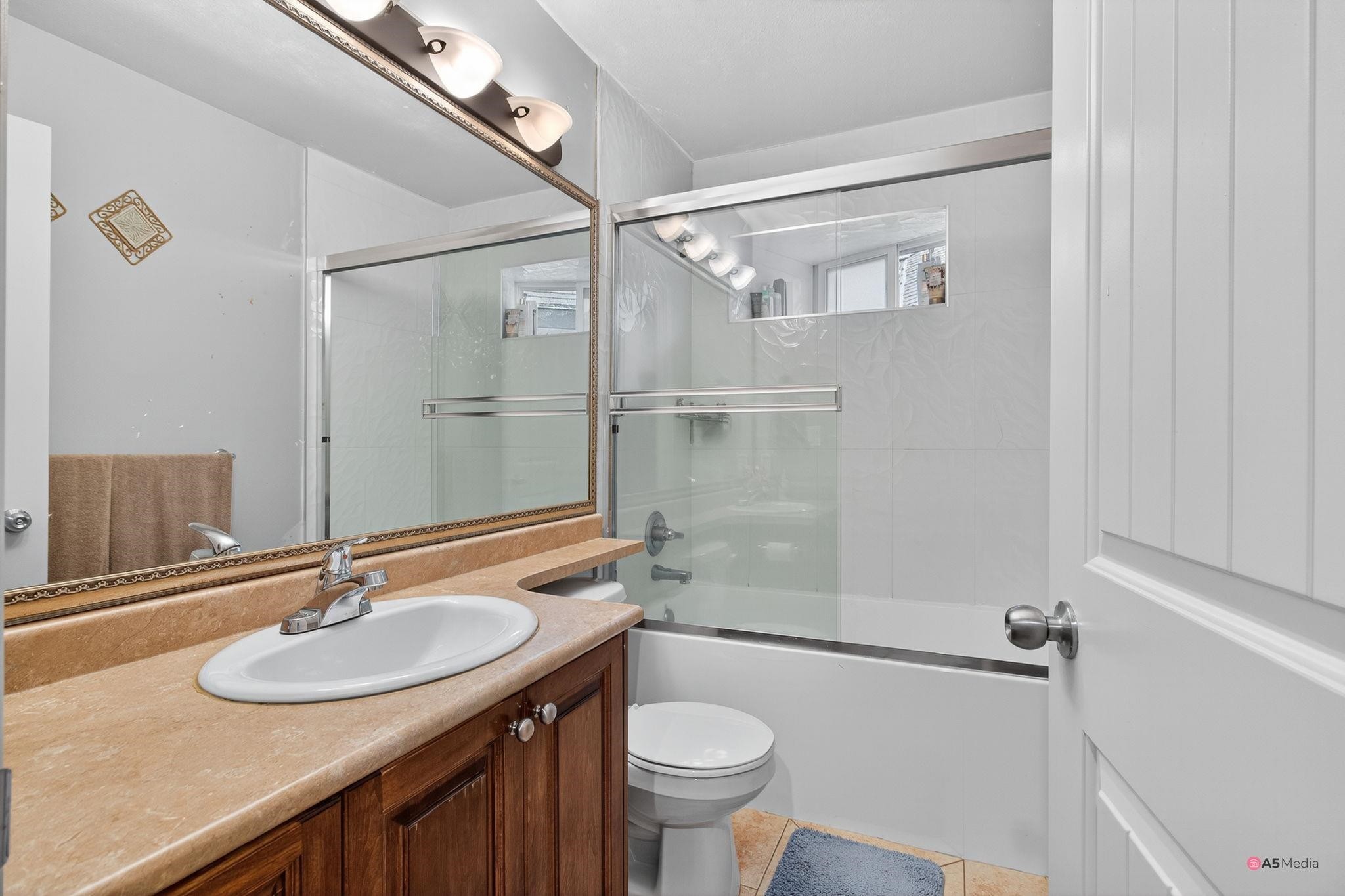 6418 137A Street, Surrey, BC