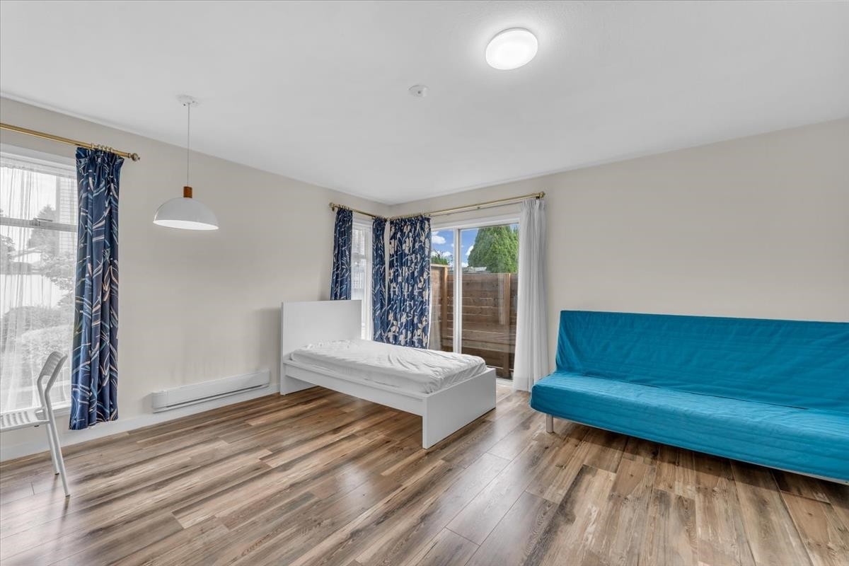 10552 Woodglen Close, Surrey, BC