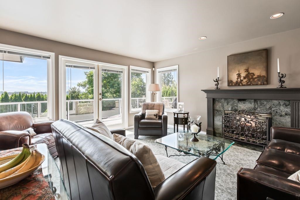 16672 77 Avenue, Surrey, BC