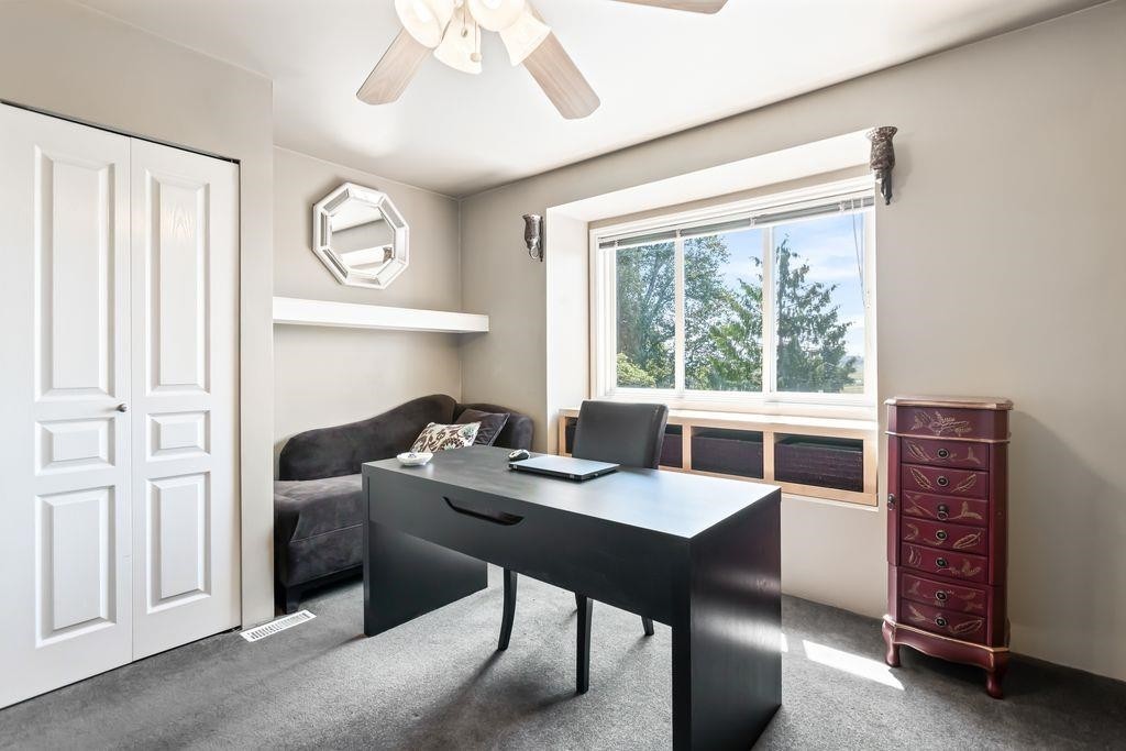 16672 77 Avenue, Surrey, BC