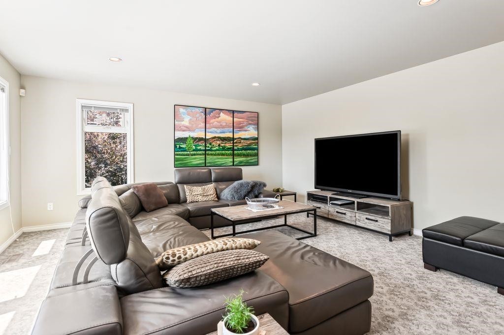 16672 77 Avenue, Surrey, BC