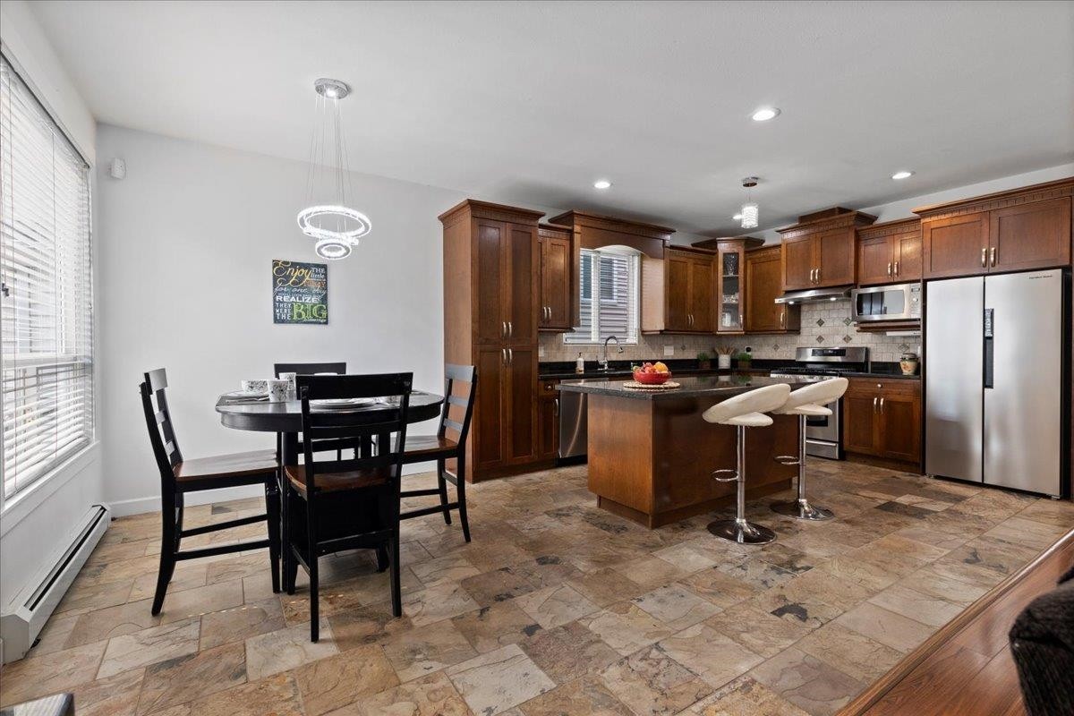 18118 67 Avenue, Surrey, BC