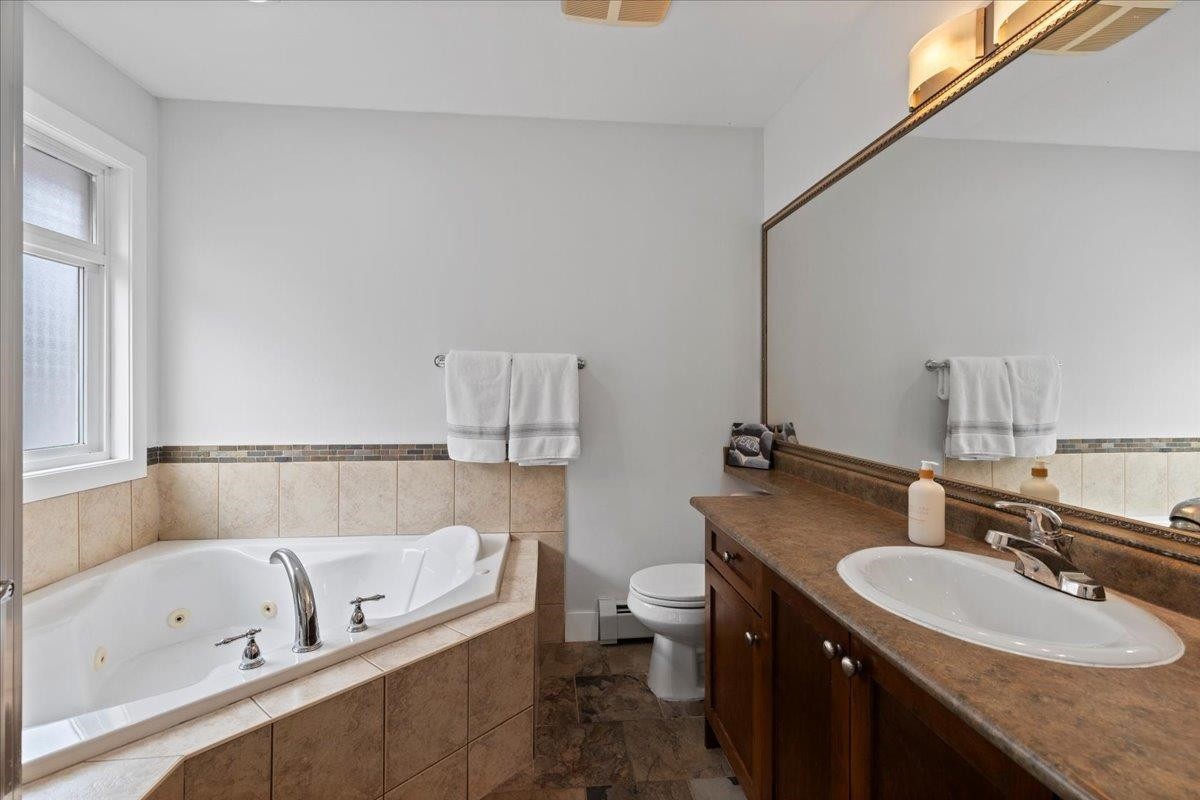 18118 67 Avenue, Surrey, BC