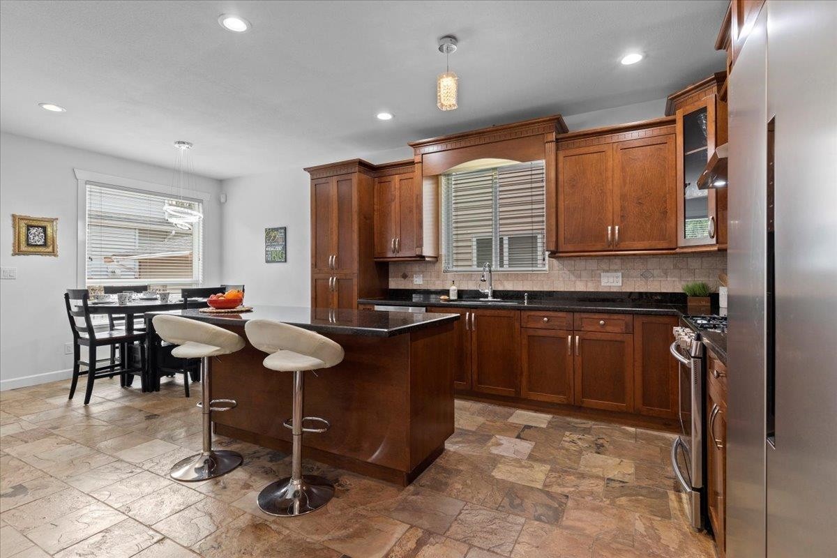 18118 67 Avenue, Surrey, BC