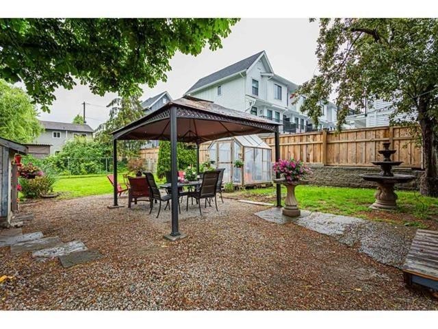 5881 176A Street, Surrey, BC
