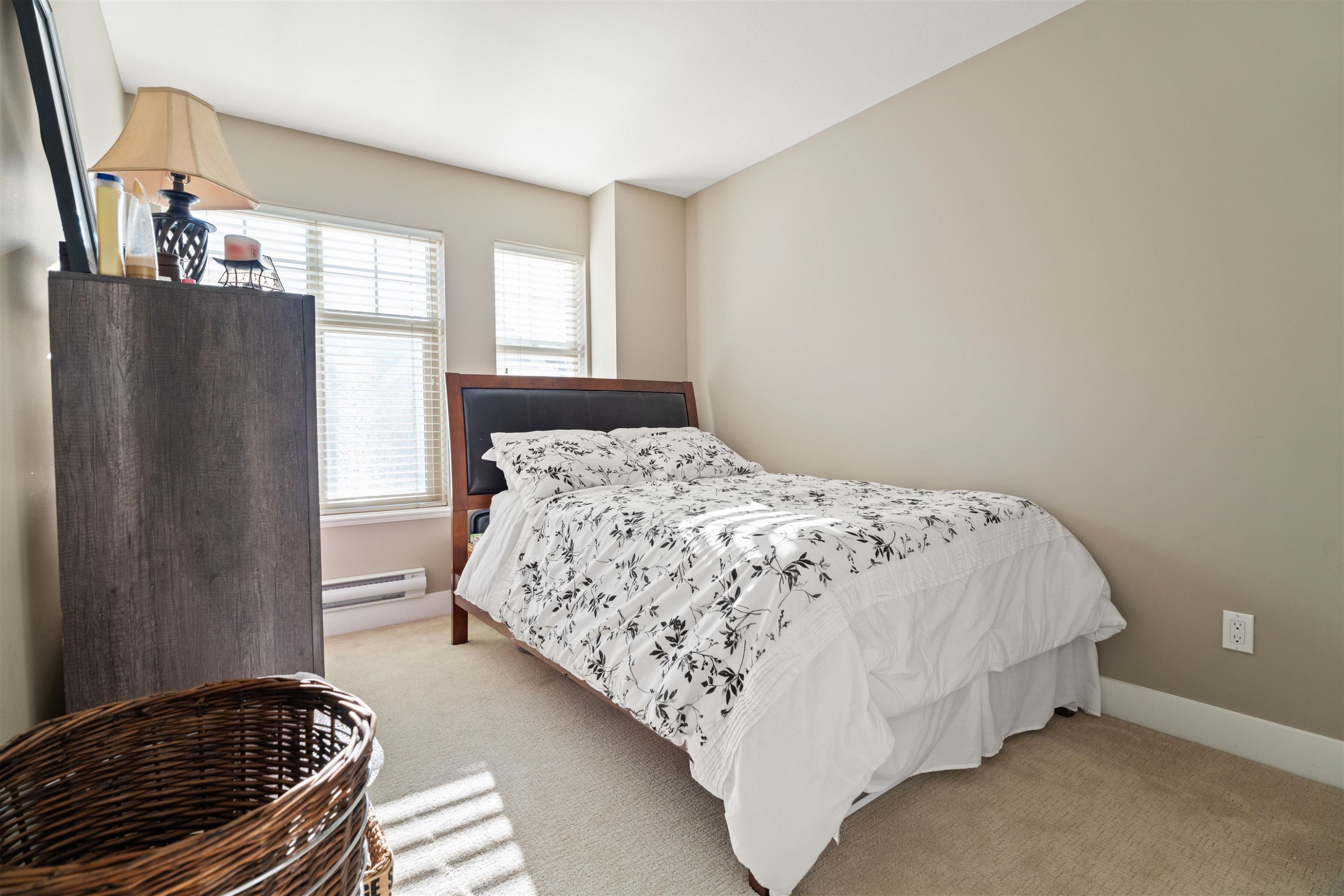 30-19525 73 Avenue, Surrey, BC