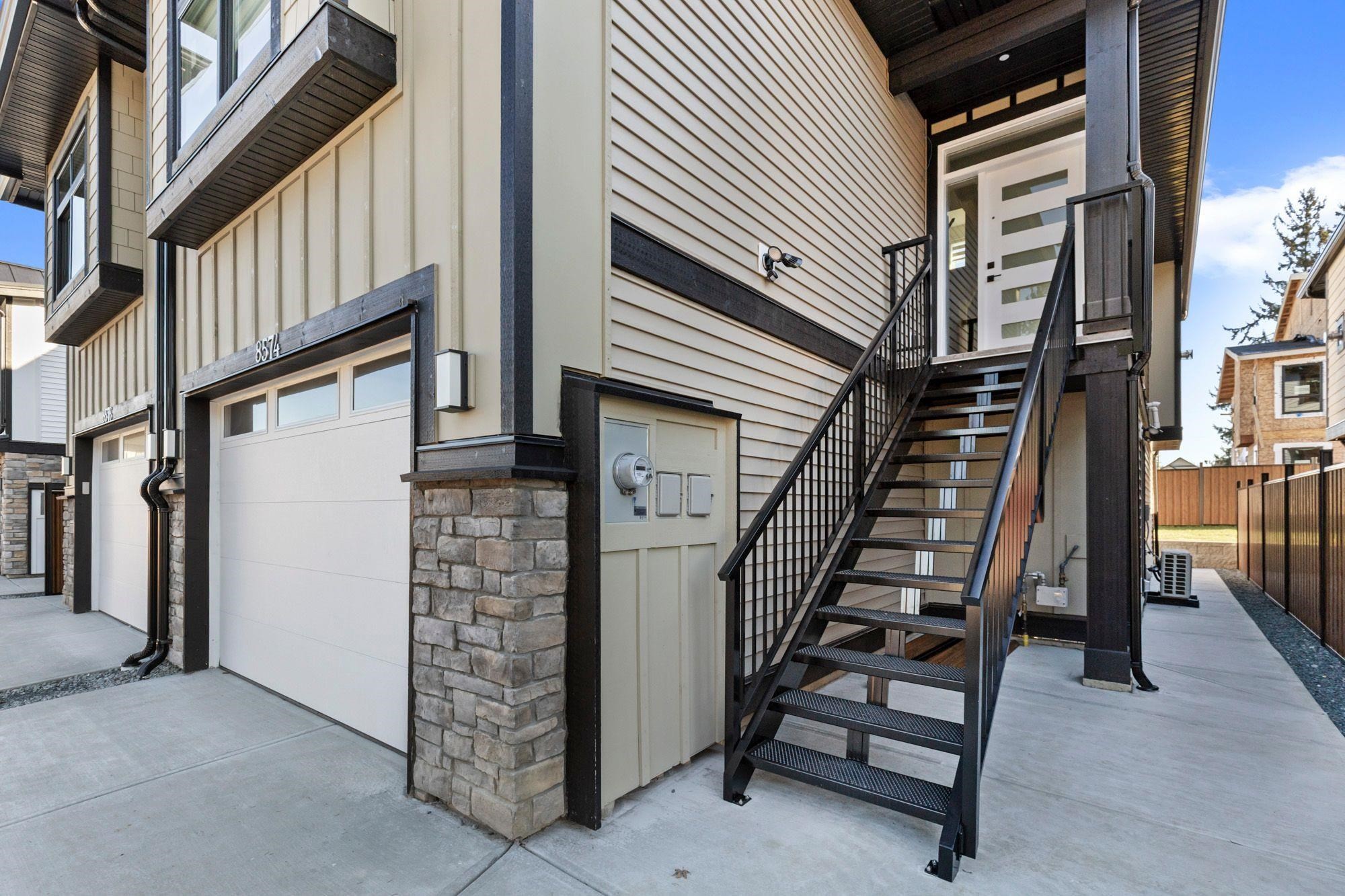 8574 Dunbar Way, Mission, BC