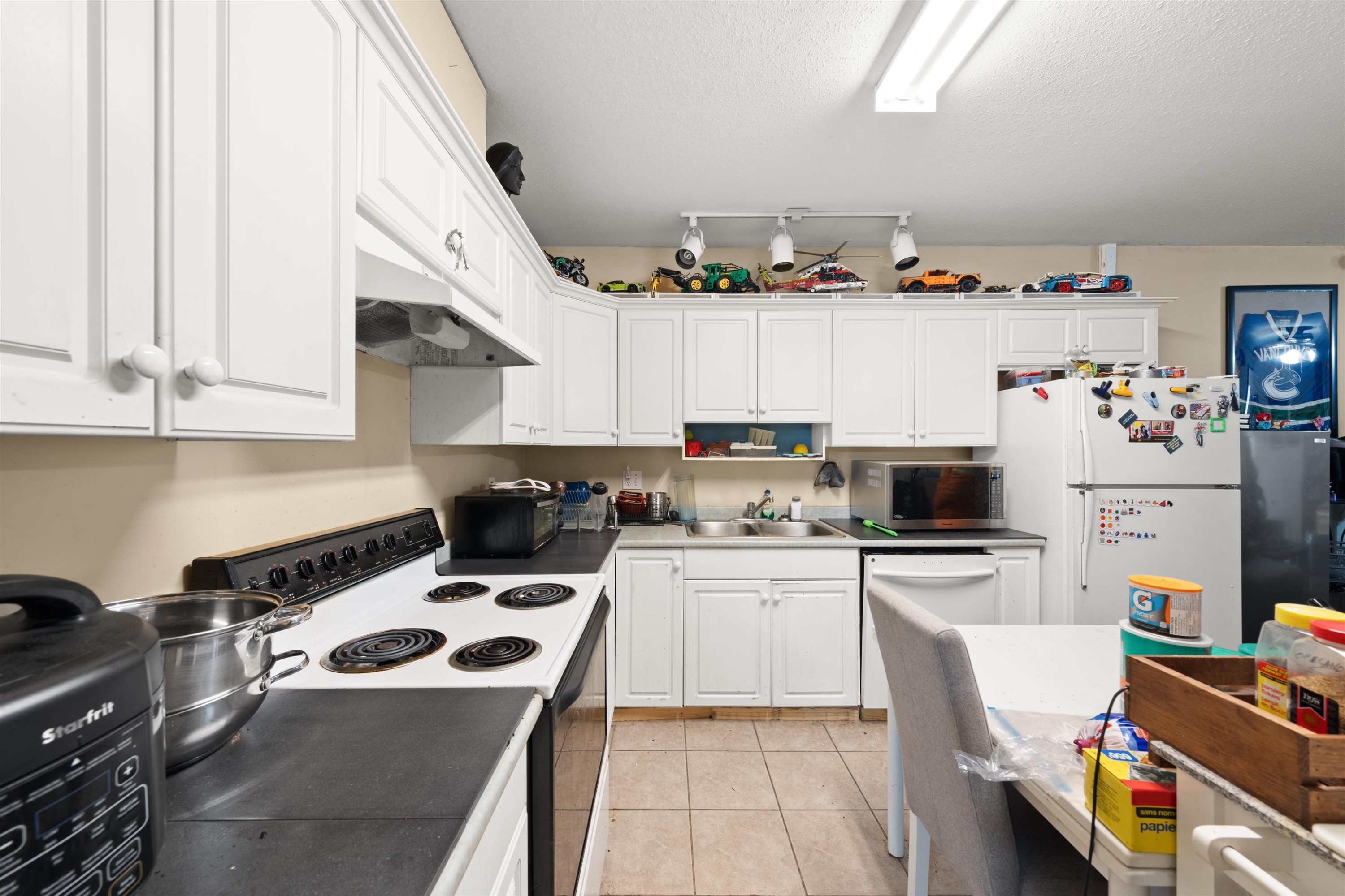 30980 Brookdale Court, Abbotsford, BC