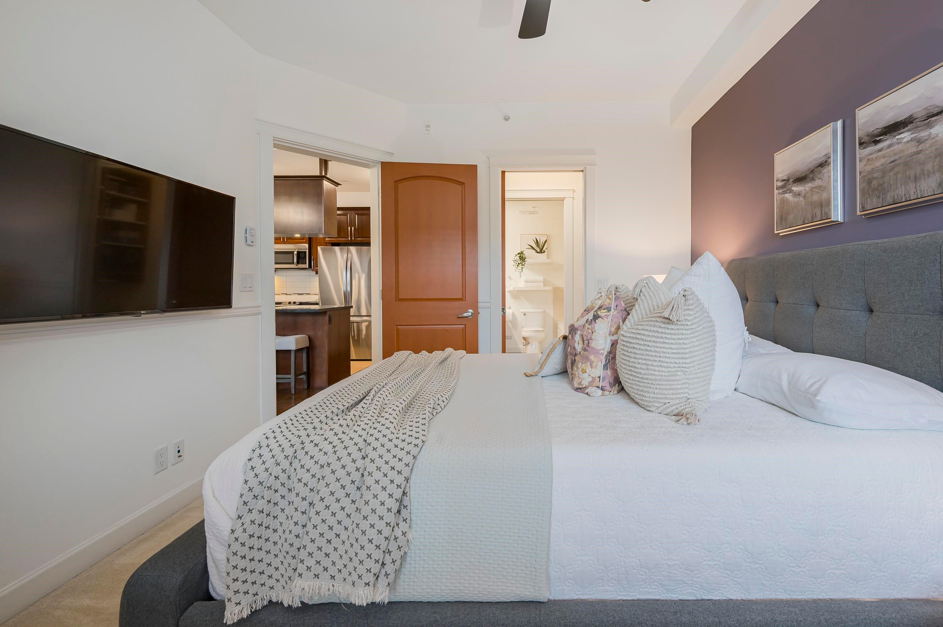 592-8288 207A Street, Langley, BC