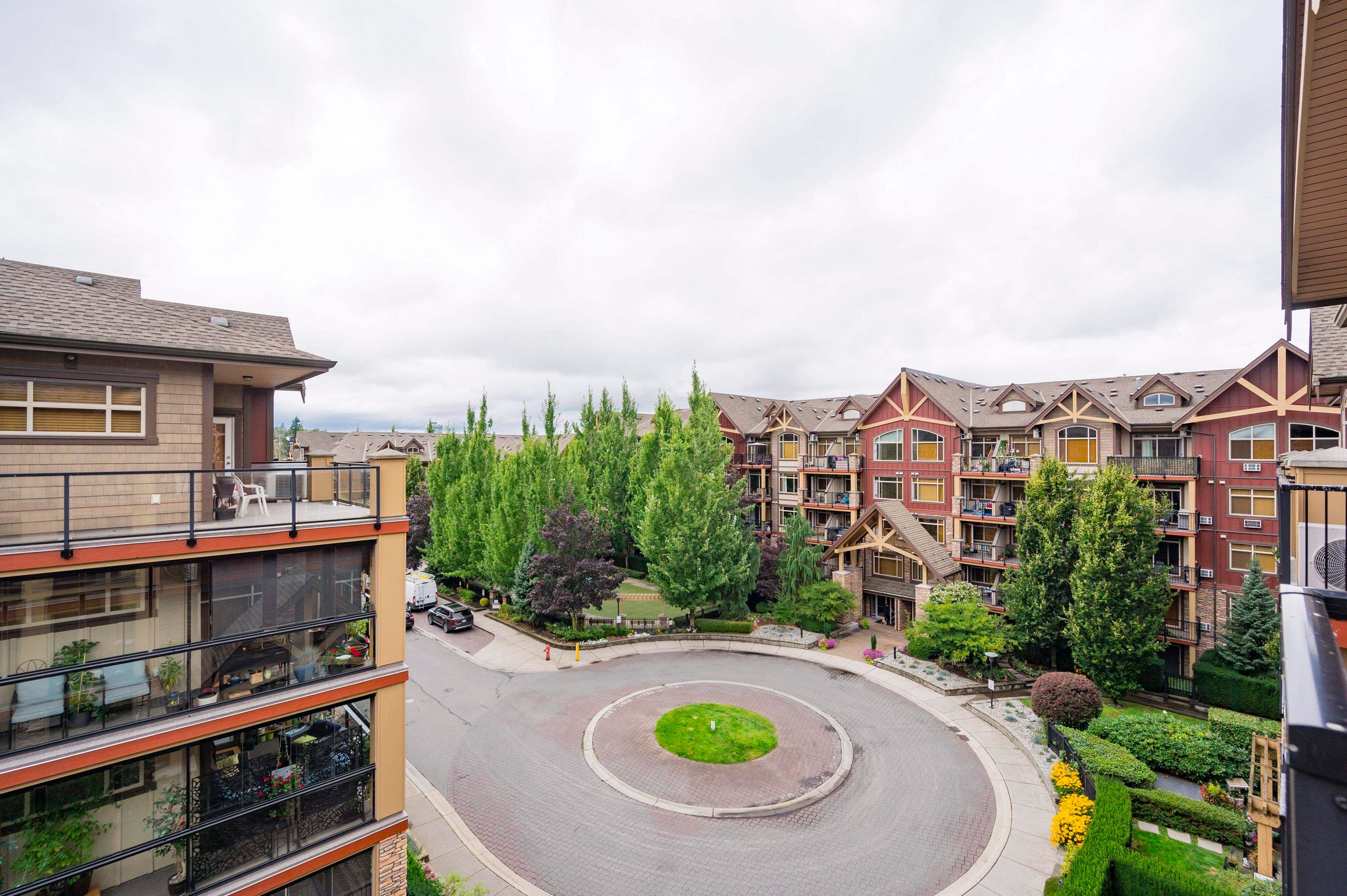 592-8288 207A Street, Langley, BC