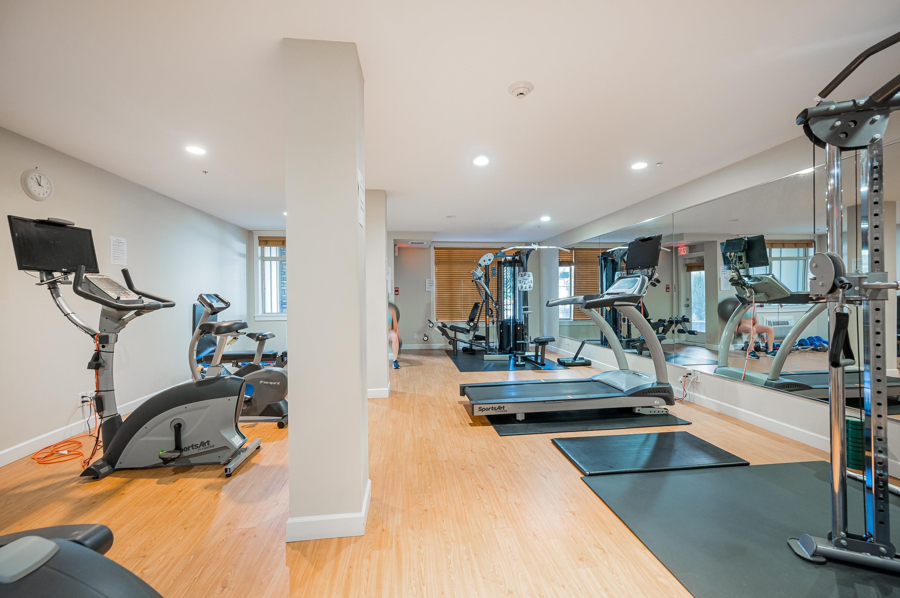 592-8288 207A Street, Langley, BC