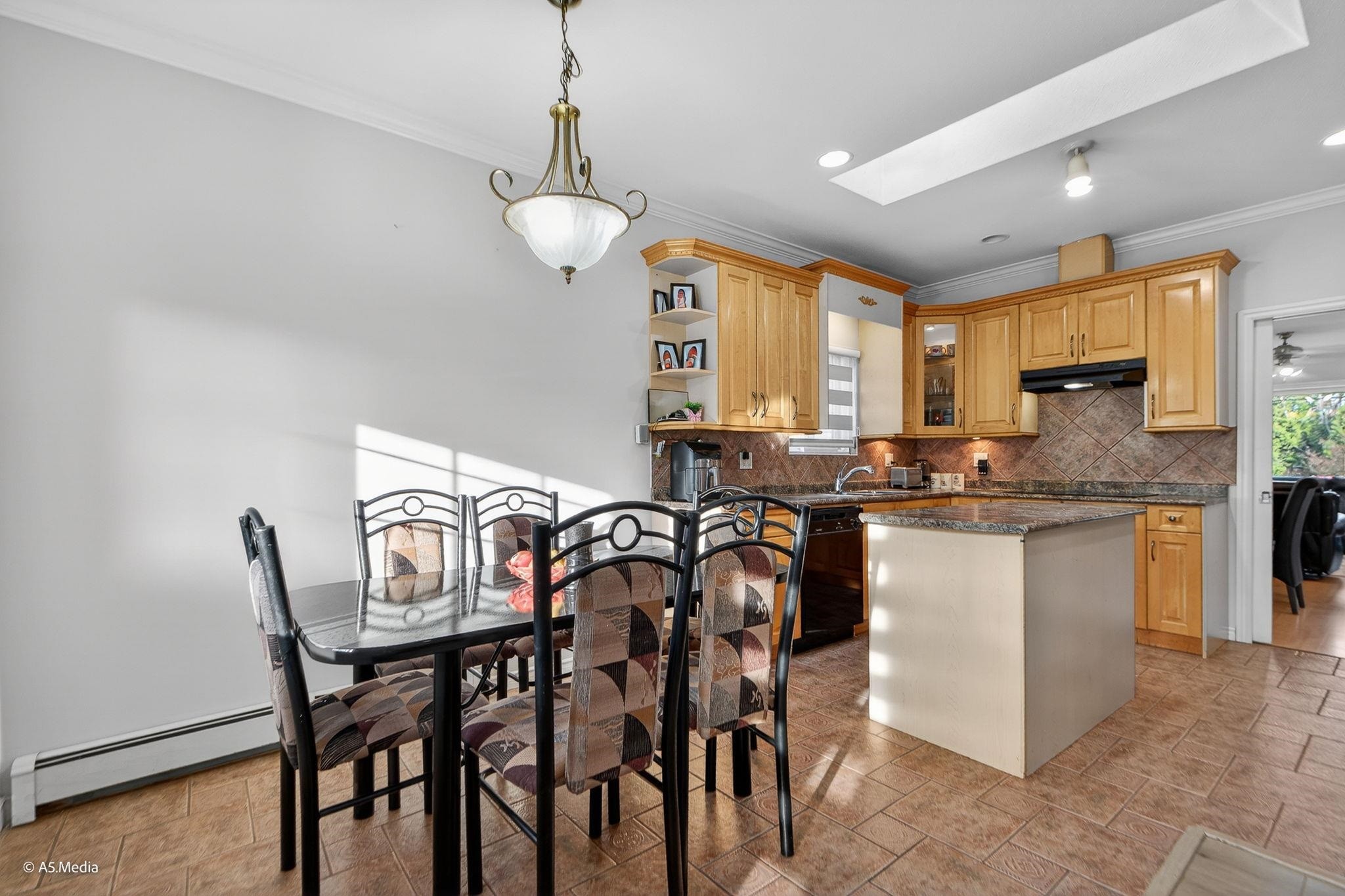 14170 65 Avenue, Surrey, BC