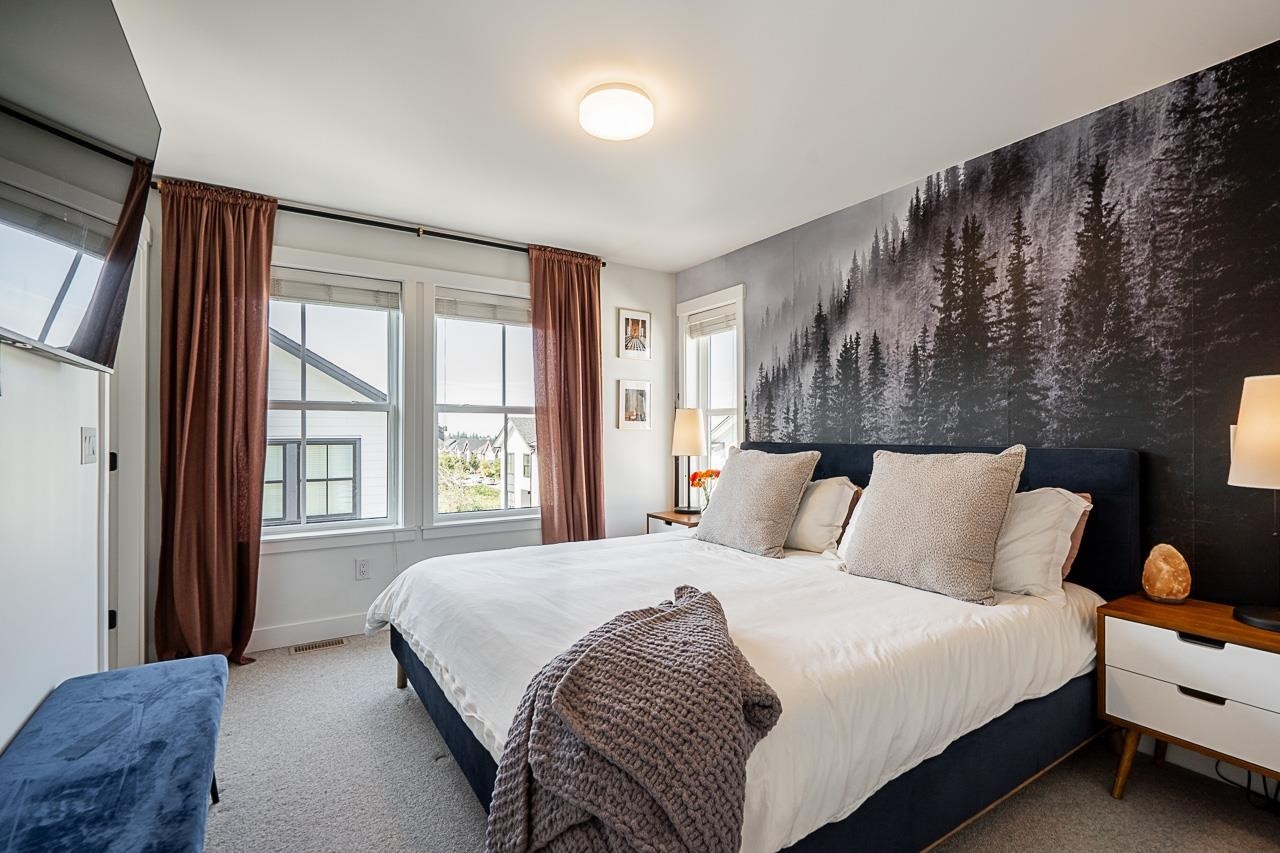 15-16565 24A Avenue, Surrey, BC