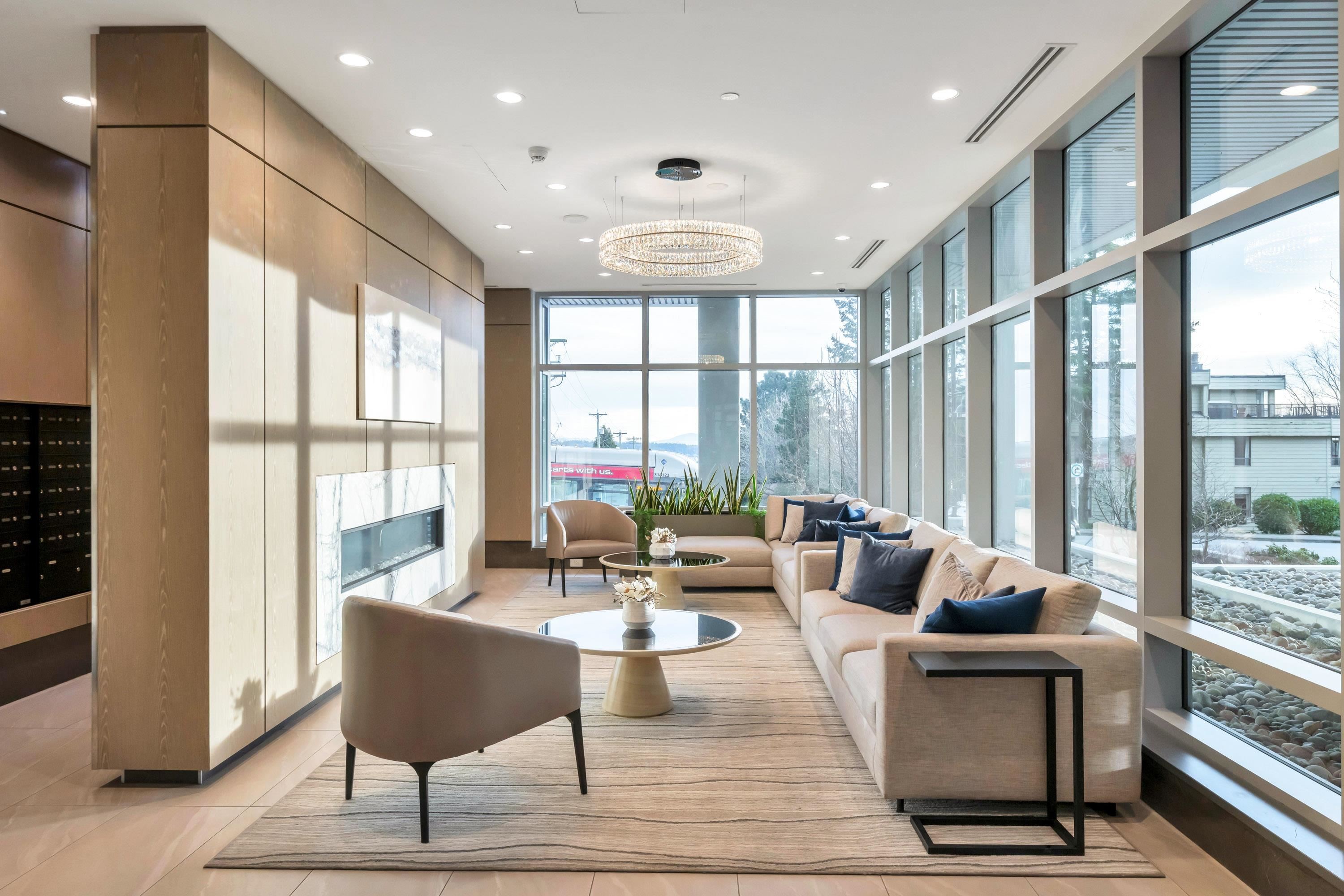 315-15165 Thrift Avenue, White Rock, BC