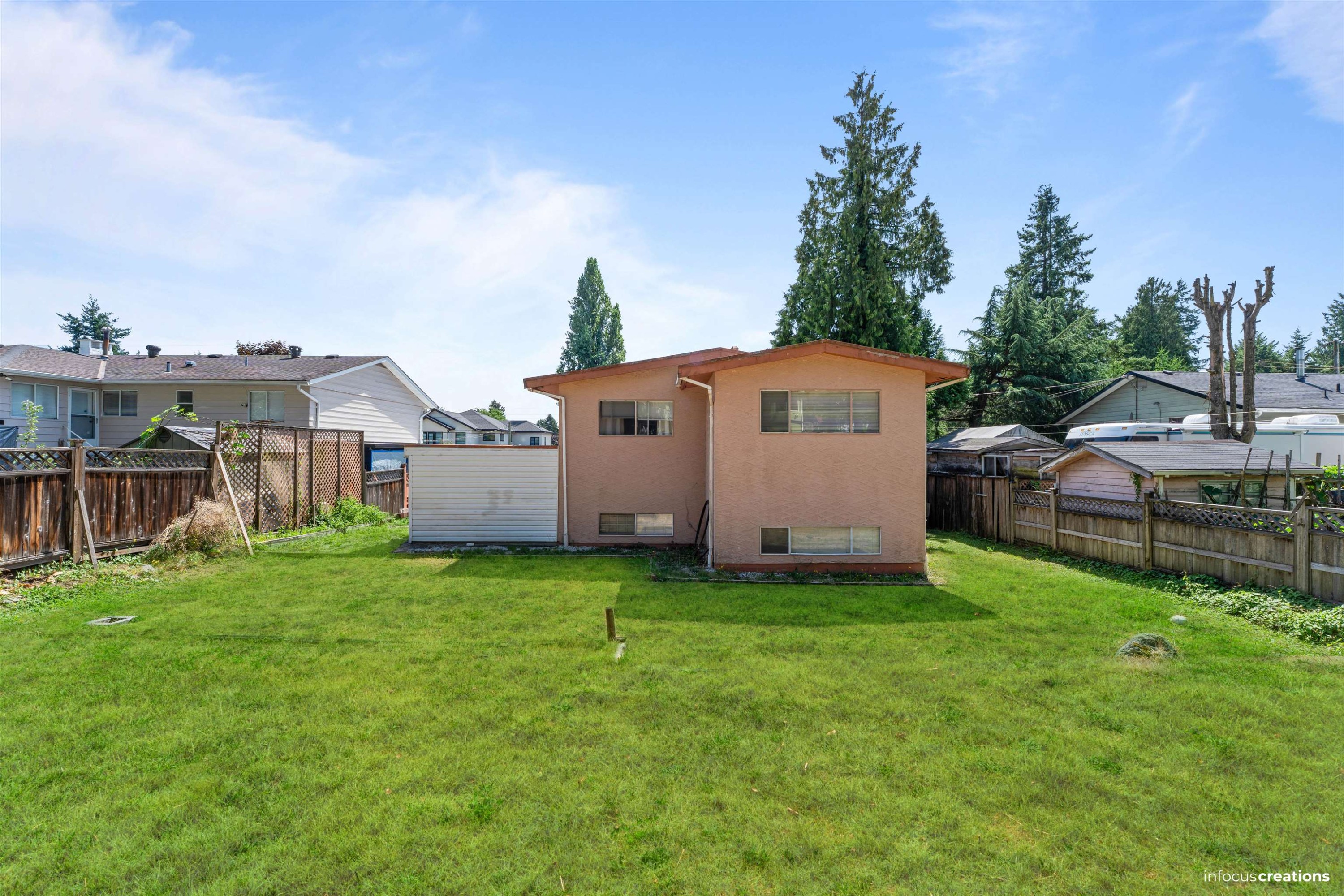 13137 99Th Avenue, Surrey, BC