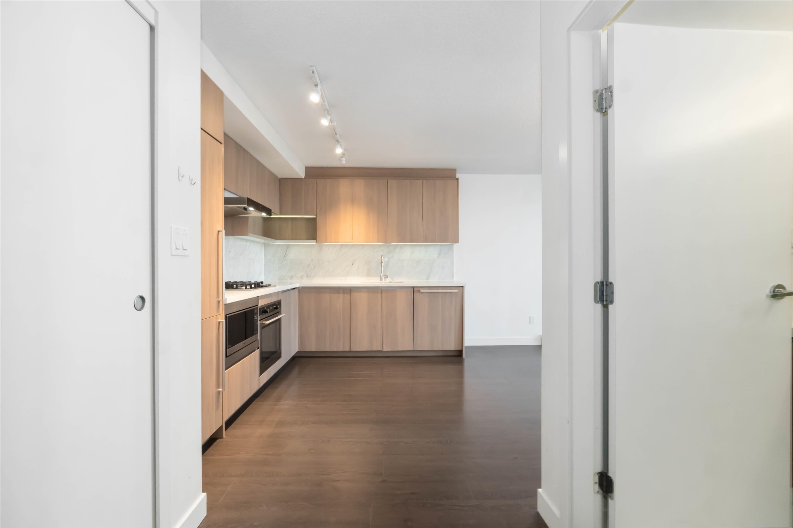 3301-13750 100 Avenue, Surrey, BC