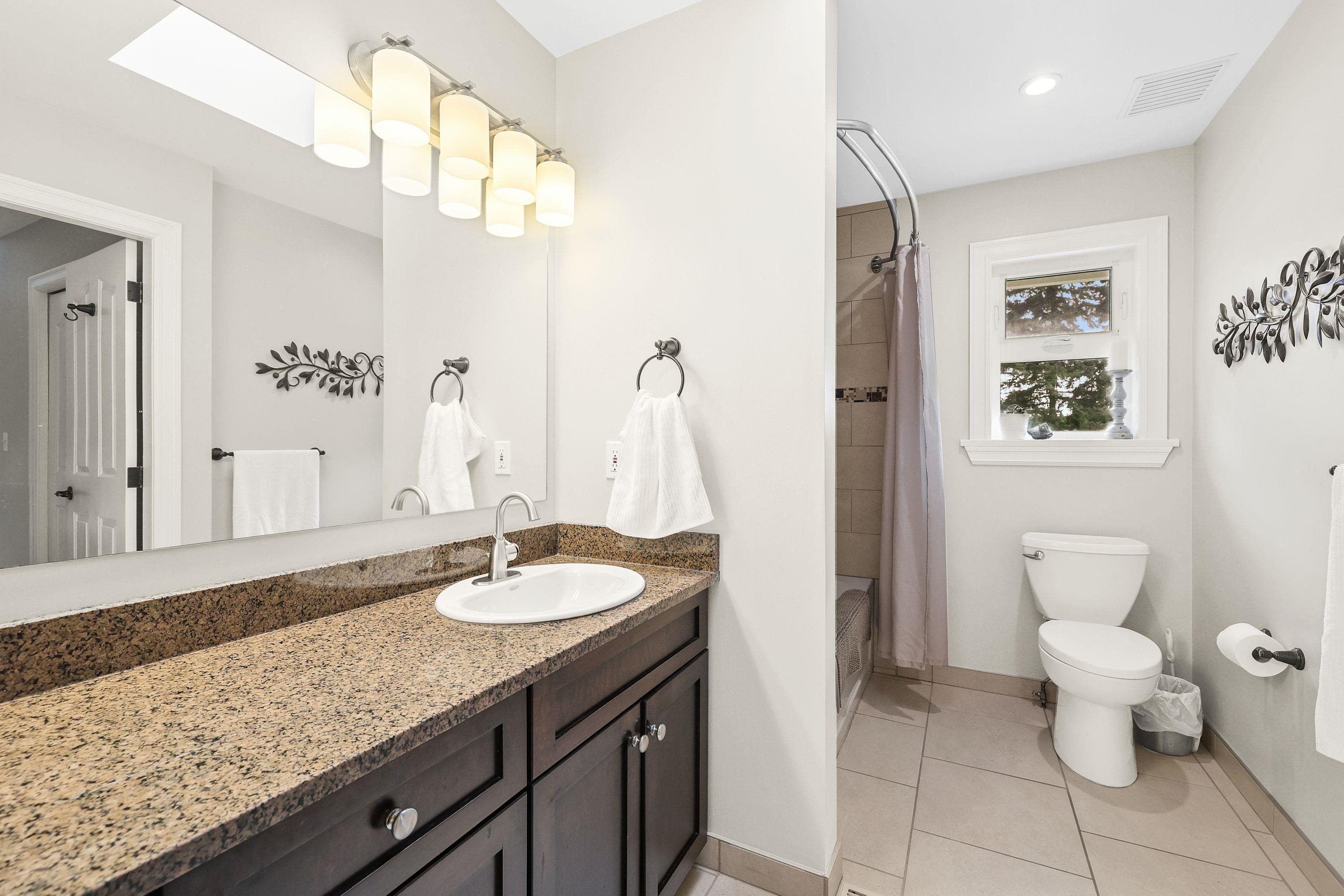 25160 58 Avenue, Langley, BC