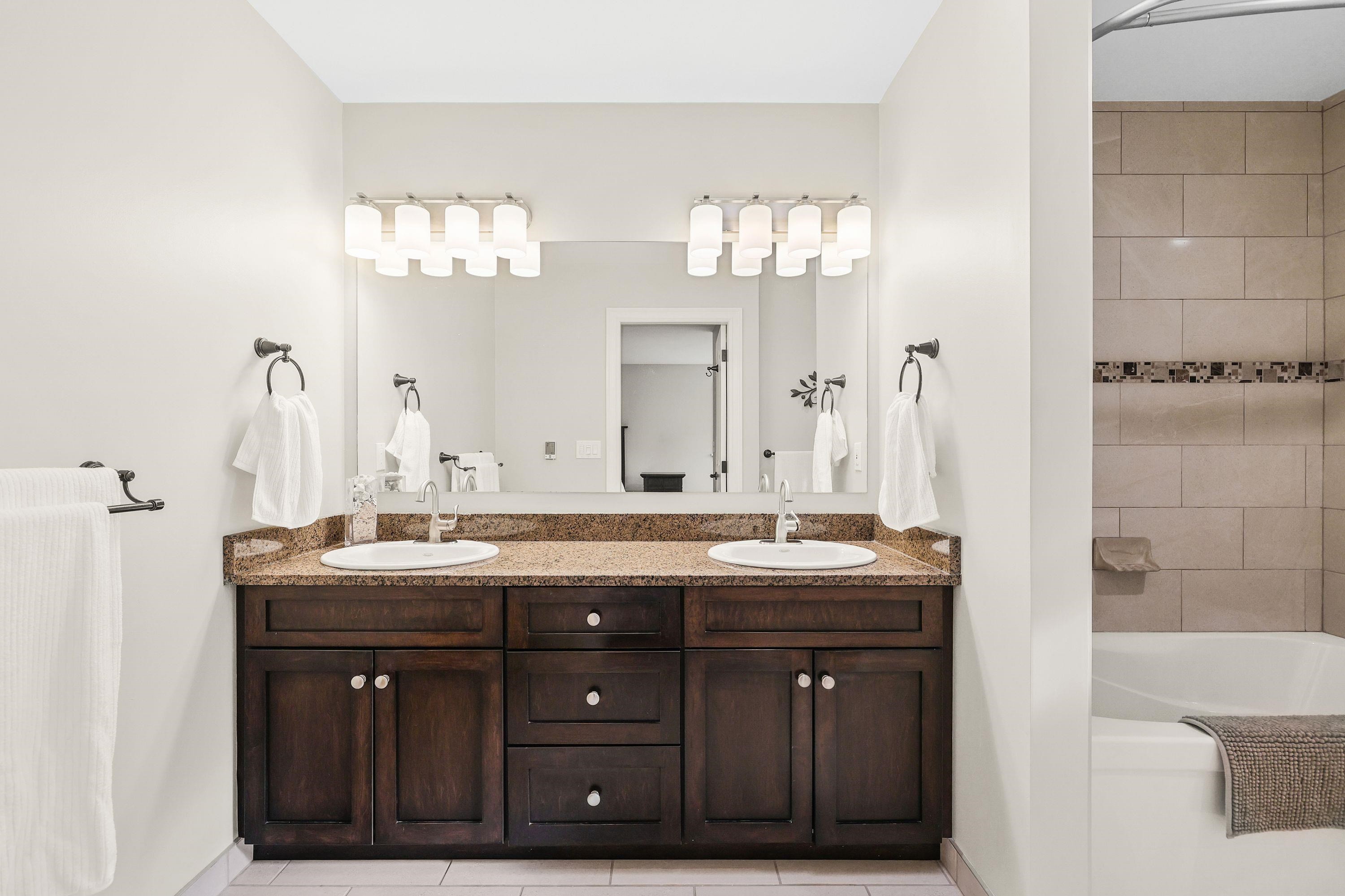 25160 58 Avenue, Langley, BC