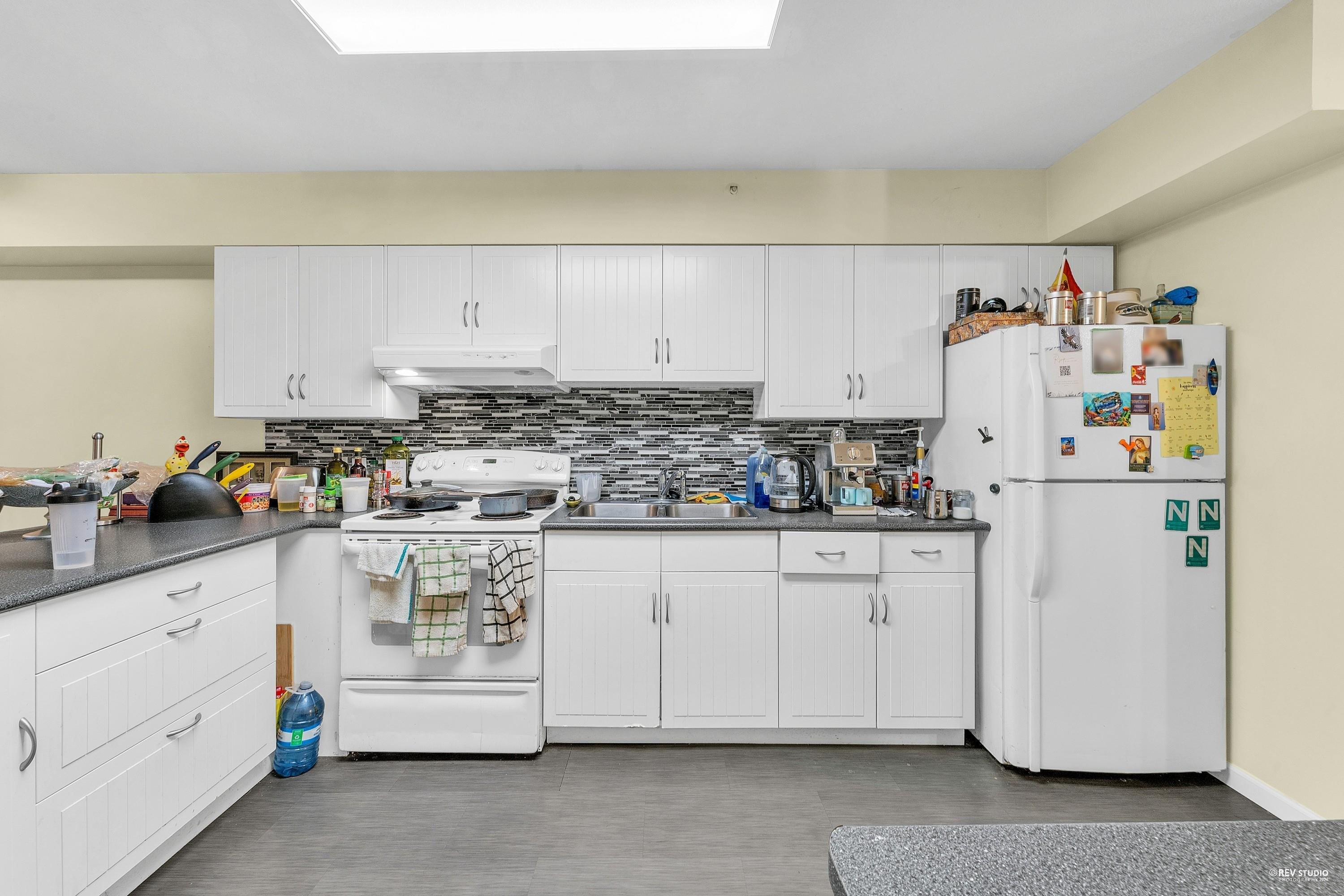 204-15233 Pacific Avenue, White Rock, BC