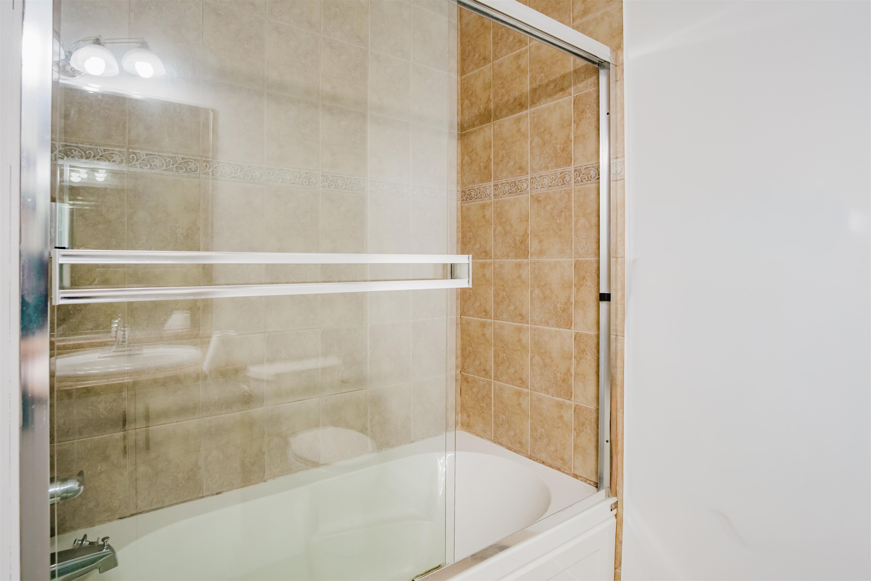 16050 79 Avenue, Surrey, BC