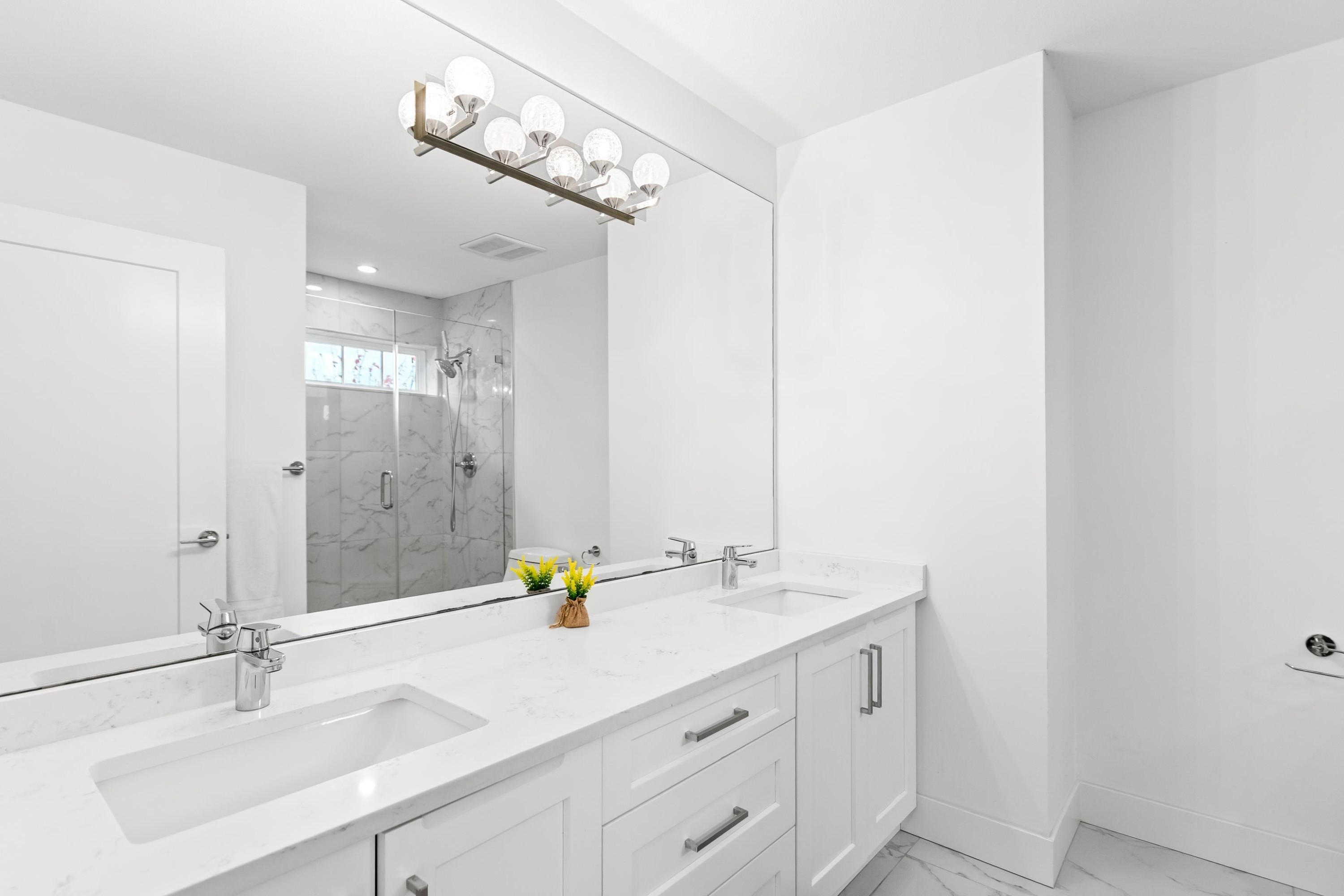 15-20901 83 Avenue, Langley, BC