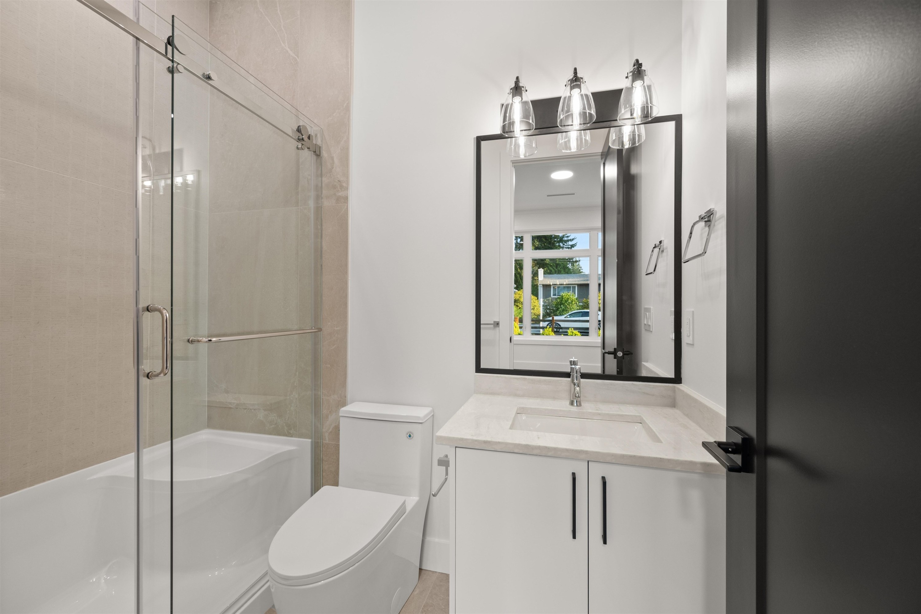 20334 42 Avenue, Langley, BC