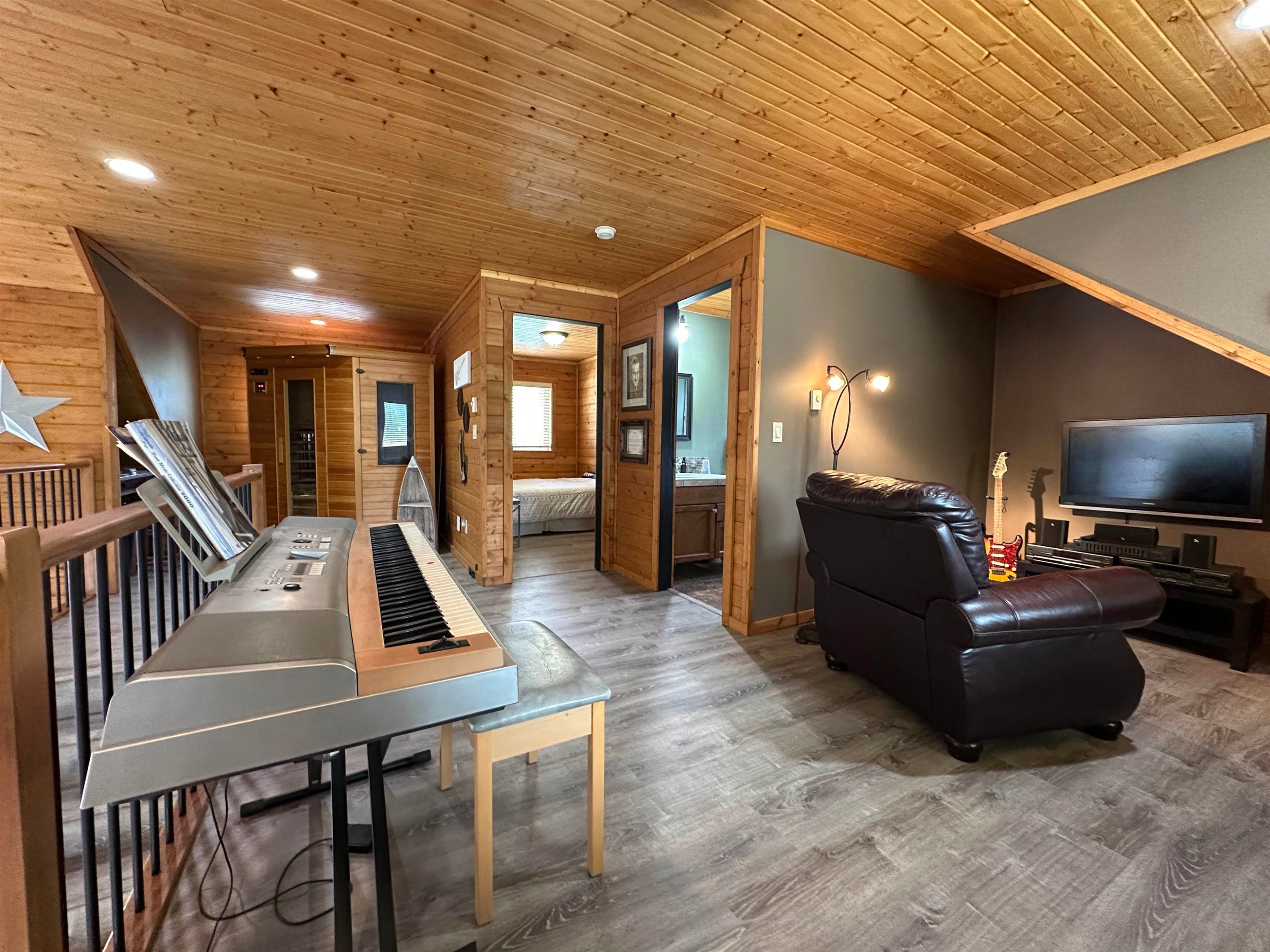 109 Missezula Lake Road, No City Value, BC