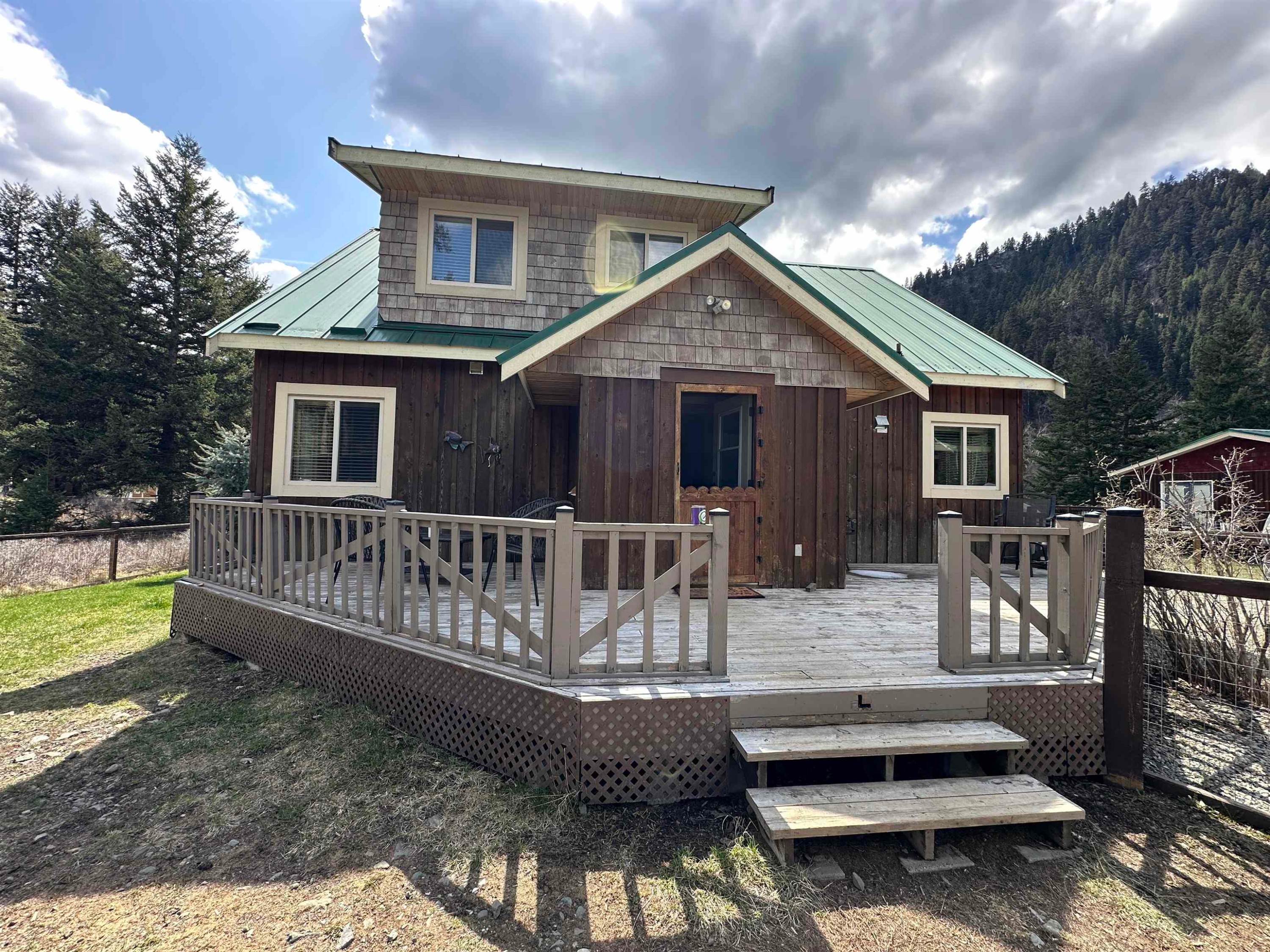 109 Missezula Lake Road, No City Value, BC